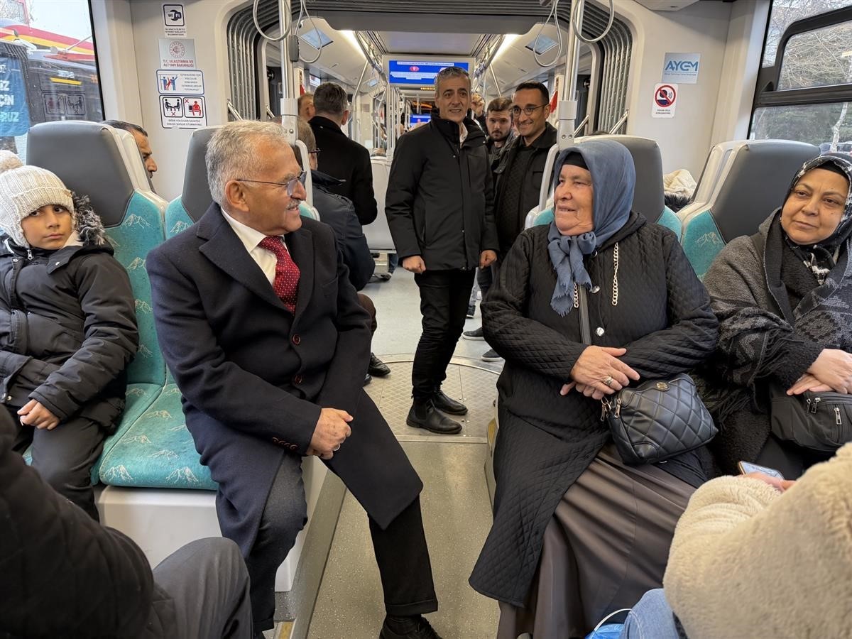 Tramvay ve otobüsler, bir yılda 139 milyon yolcu taşıdı
