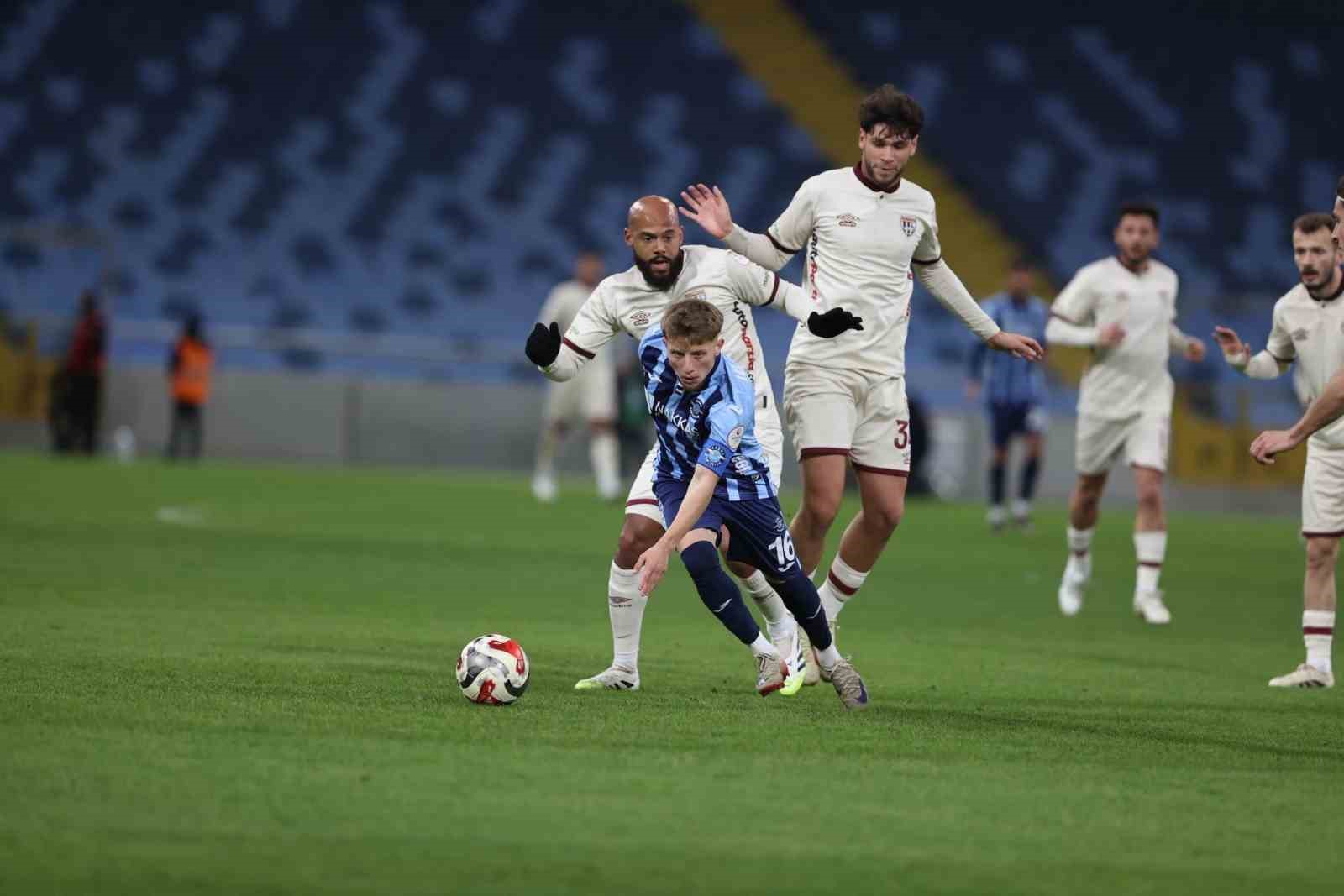 Trendyol 1. Lig: Adana Demirspor: 0 - Bandırmaspor: 3
Trendyol 1. Lig: Adana Demirspor: 0 - Bandırmaspor: 3