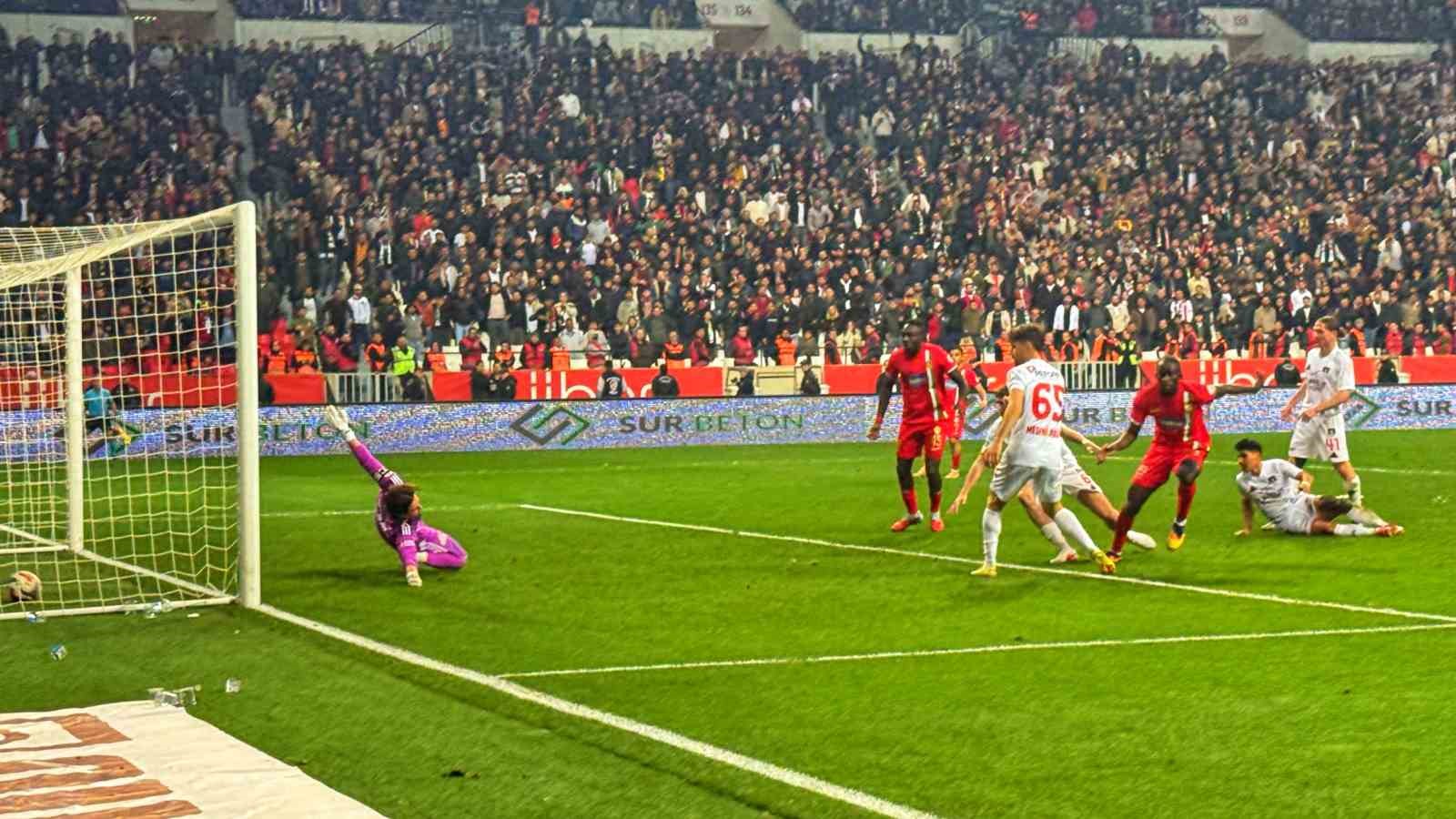 Trendyol 1. Lig: Amed Sportif Faaliyetler: 1 - Vanspor FK: 0
