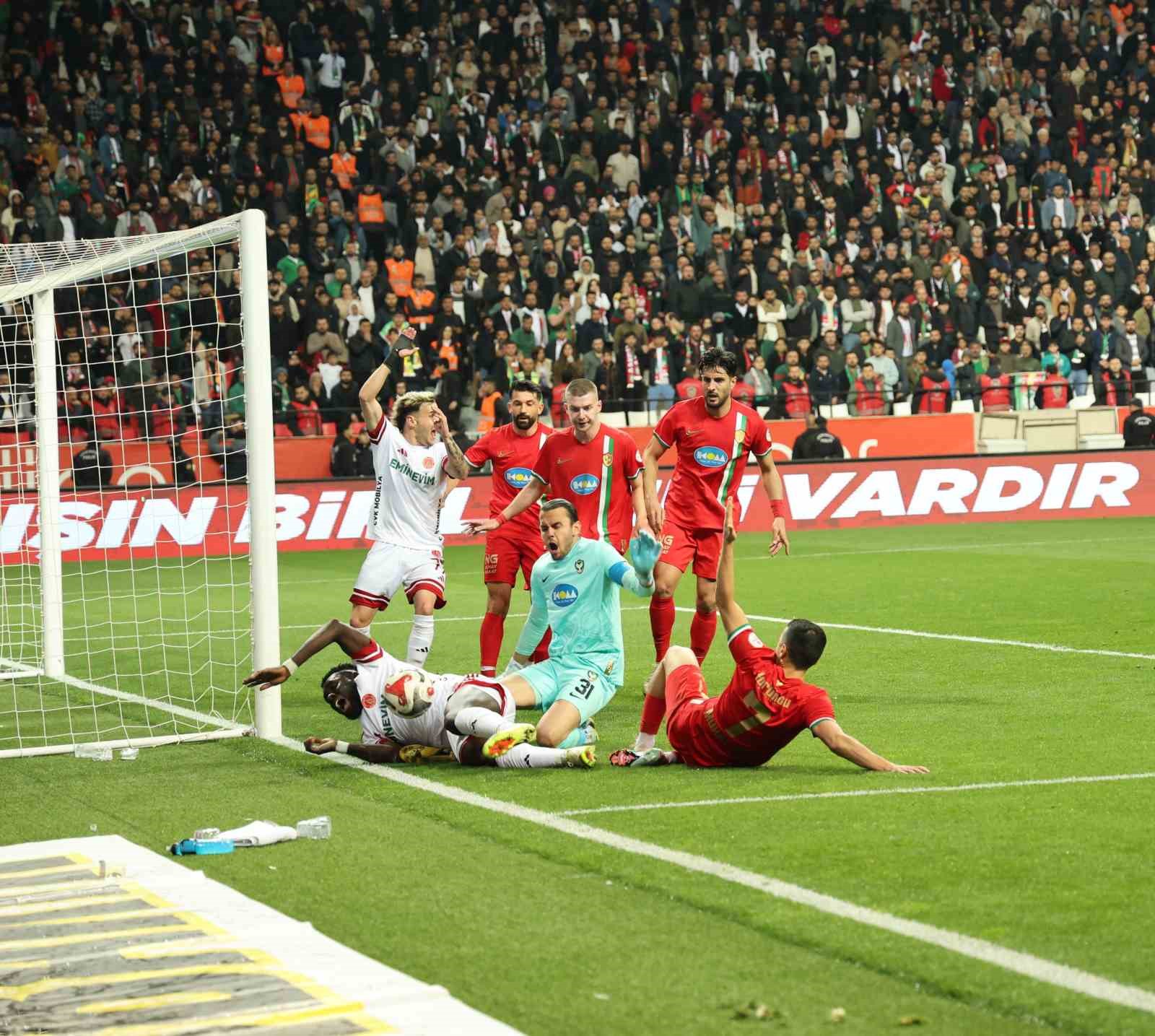 Trendyol 1. Lig: Amed Sportif Faaliyetler: 2 - Ümraniyespor: 2
