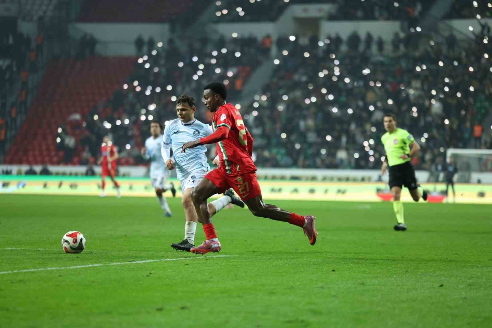 Trendyol 1. Lig: Amed Sportif Faaliyetler: 7 - Adana Demirspor: 0
Trendyol 1. Lig: Amed Sportif Faaliyetler: 7 - Adana Demirspor: 0