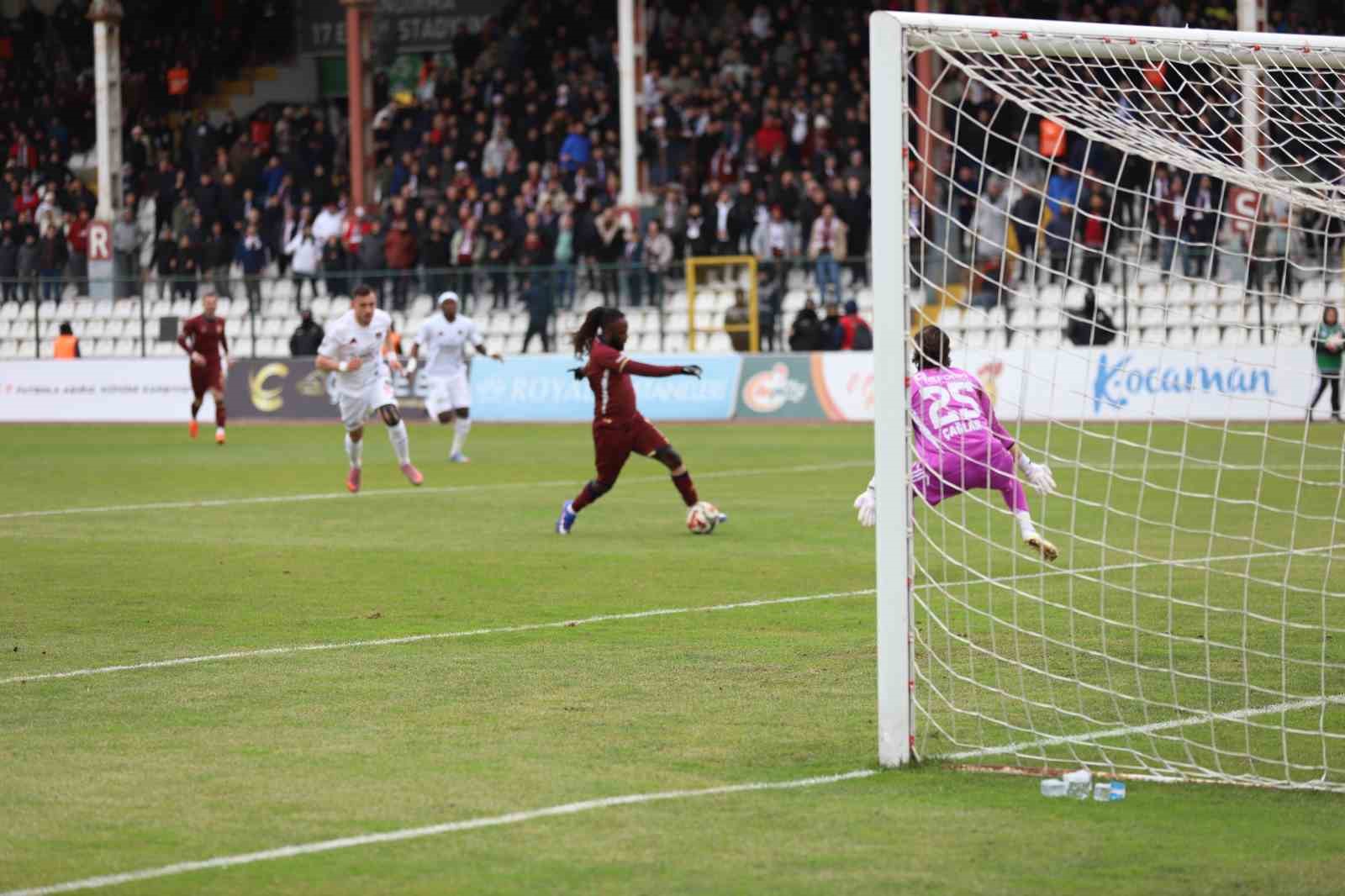 Trendyol 1. Lig: Bandırmaspor: 2 - Van Spor FK: 0
Trendyol 1. Lig: Bandırmaspor: 2 - Van Spor FK: 0