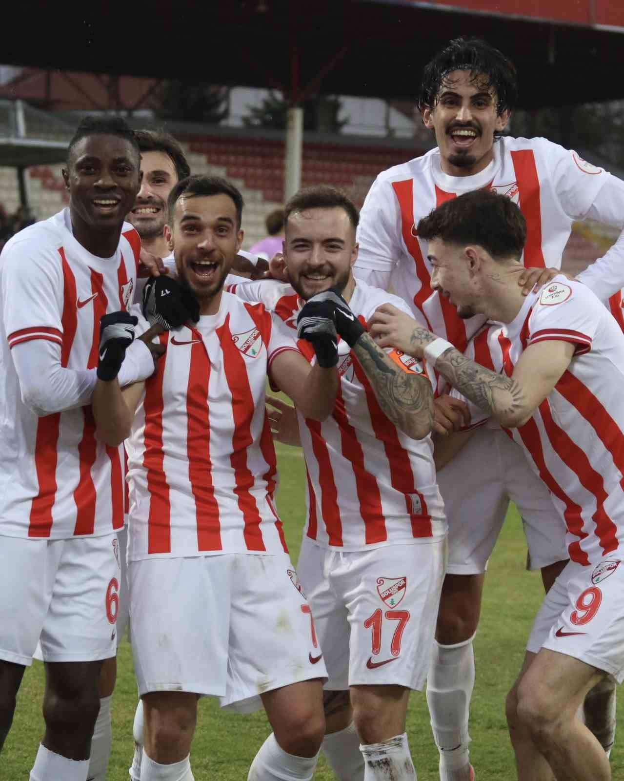 Trendyol 1. Lig: Boluspor: 3 - Hatayspor: 1
Trendyol 1. Lig: Boluspor: 3 - Hatayspor: 1