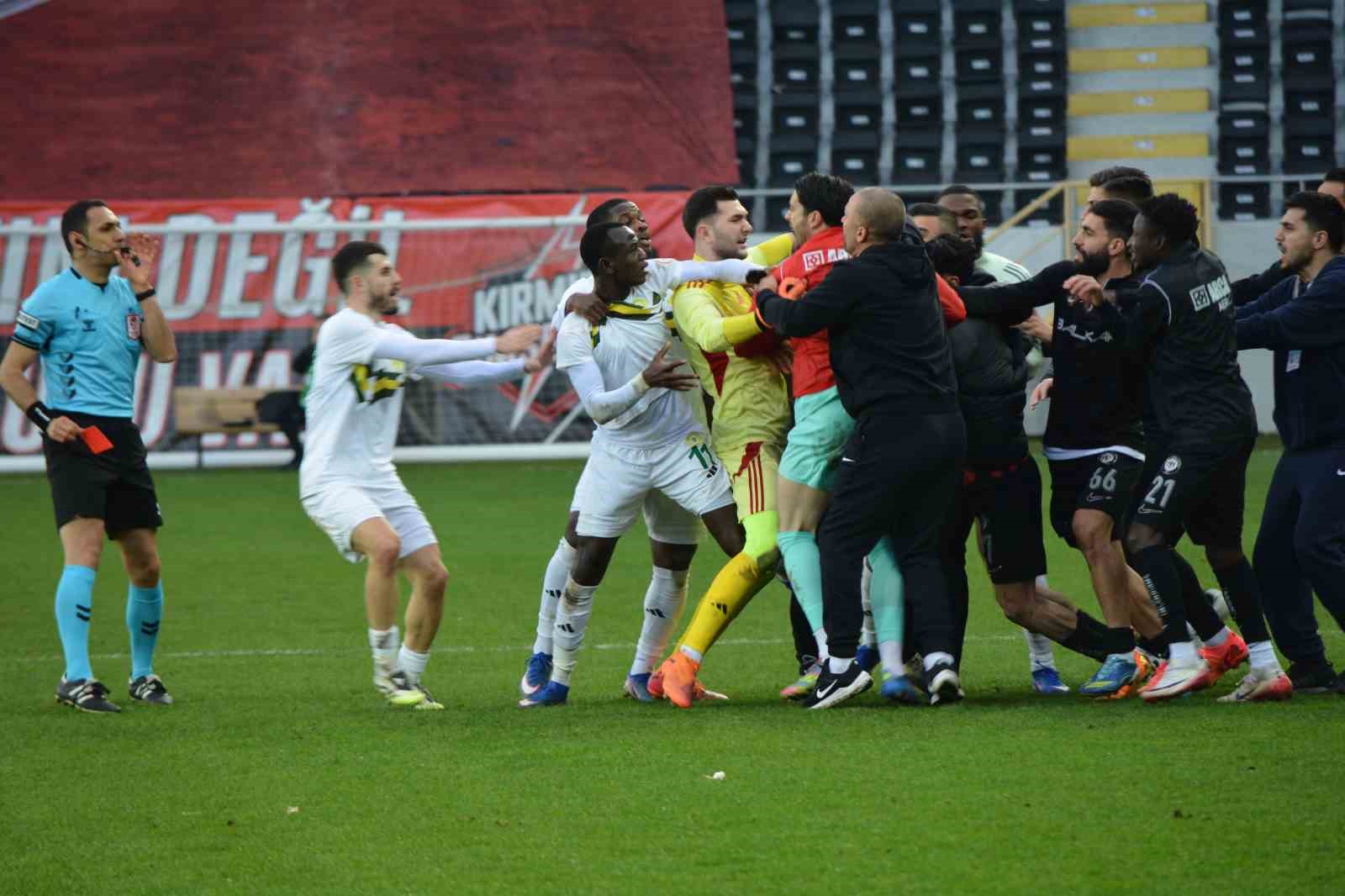 Trendyol 1. Lig: Çorum FK: 2 - Esenler Erokspor: 1
