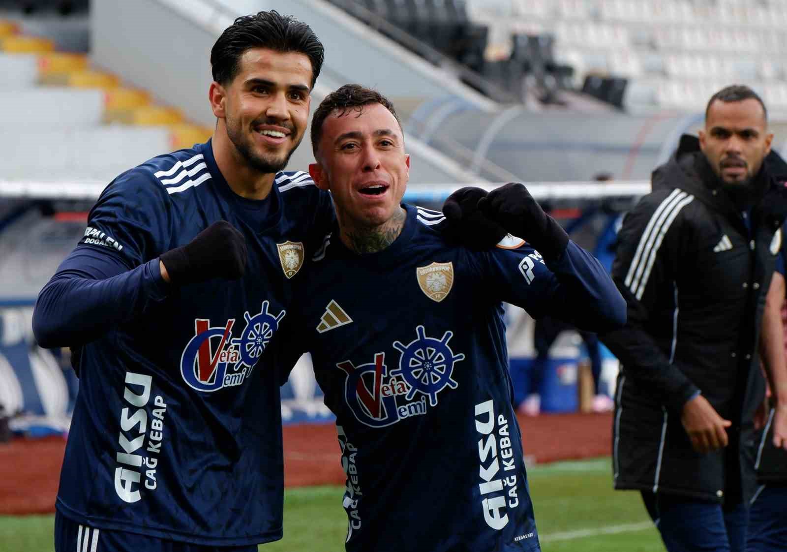 Trendyol 1. Lig: Erzurumspor FK: 2 - Iğdır FK: 1
Trendyol 1. Lig: Erzurumspor FK: 2 - Iğdır FK: 1