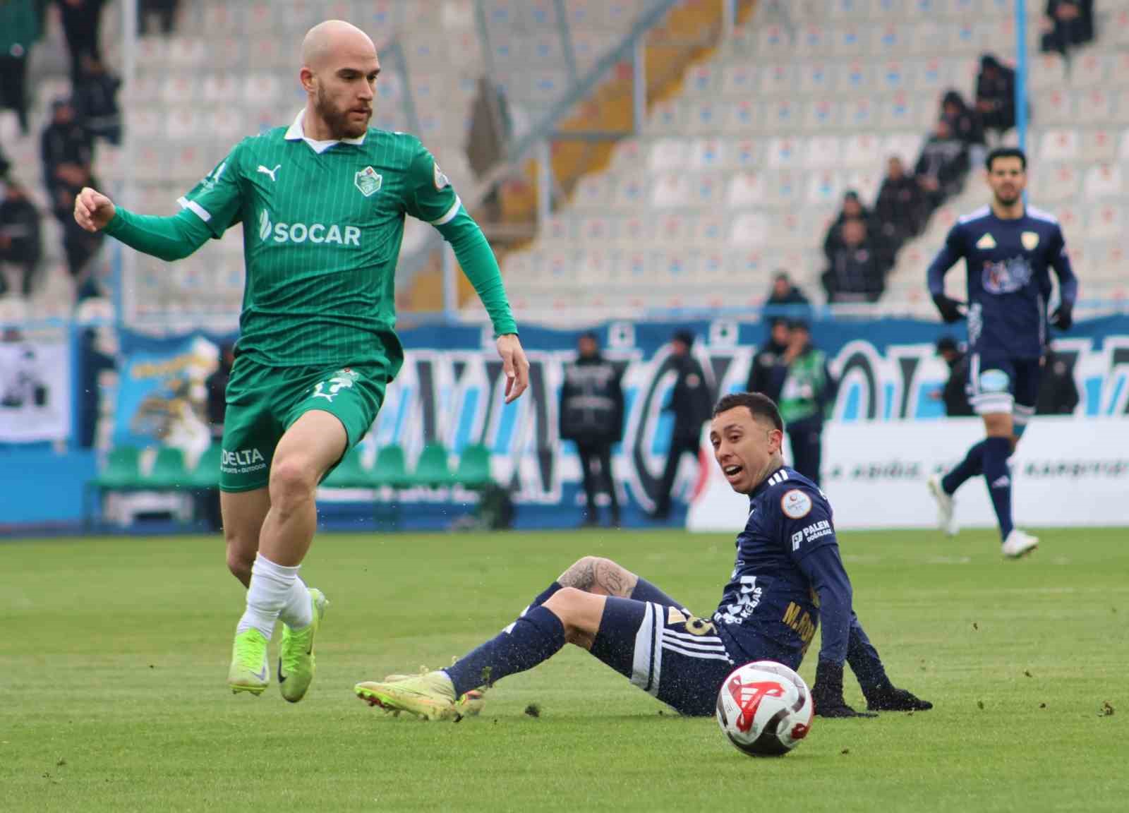 Trendyol 1. Lig: Erzurumspor FK: 2 - Iğdır FK: 1
Trendyol 1. Lig: Erzurumspor FK: 2 - Iğdır FK: 1