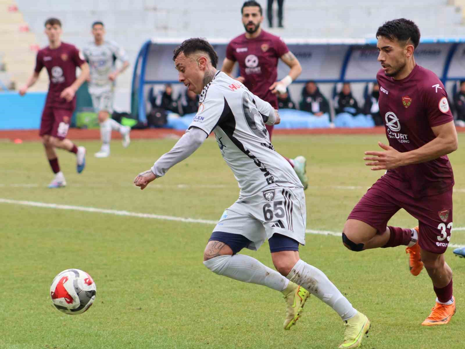 Trendyol 1. Lig: Erzurumspor FK: 3 - Hatayspor: 0
Trendyol 1. Lig: Erzurumspor FK: 3 - Hatayspor: 0