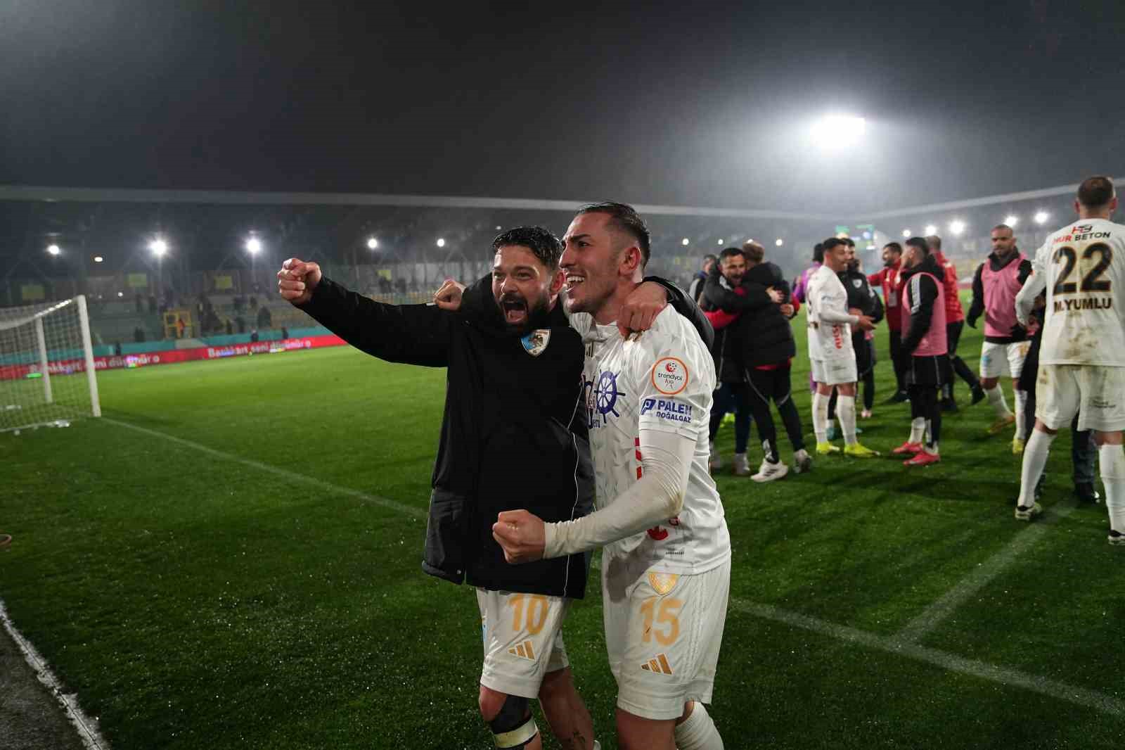 Trendyol 1. Lig: Esenler Erokspor: 0 - Erzurumspor FK: 2
