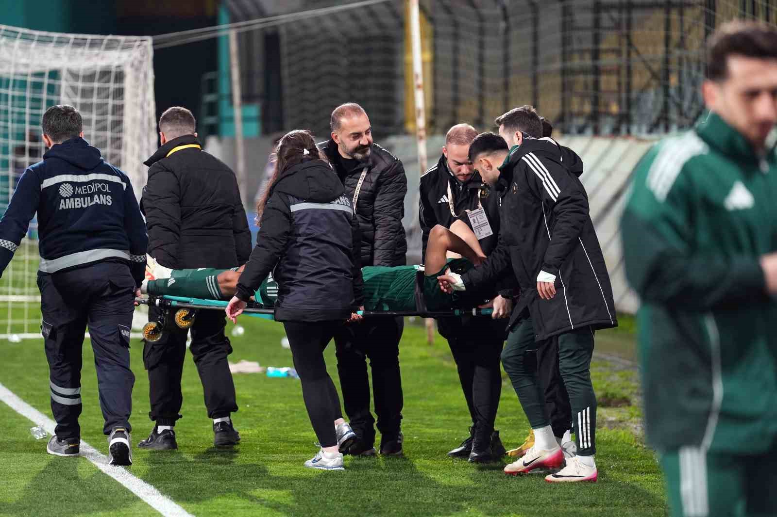 Trendyol 1. Lig: Esenler Erokspor: 1 - Amed Sportif Faaliyetler: 1
