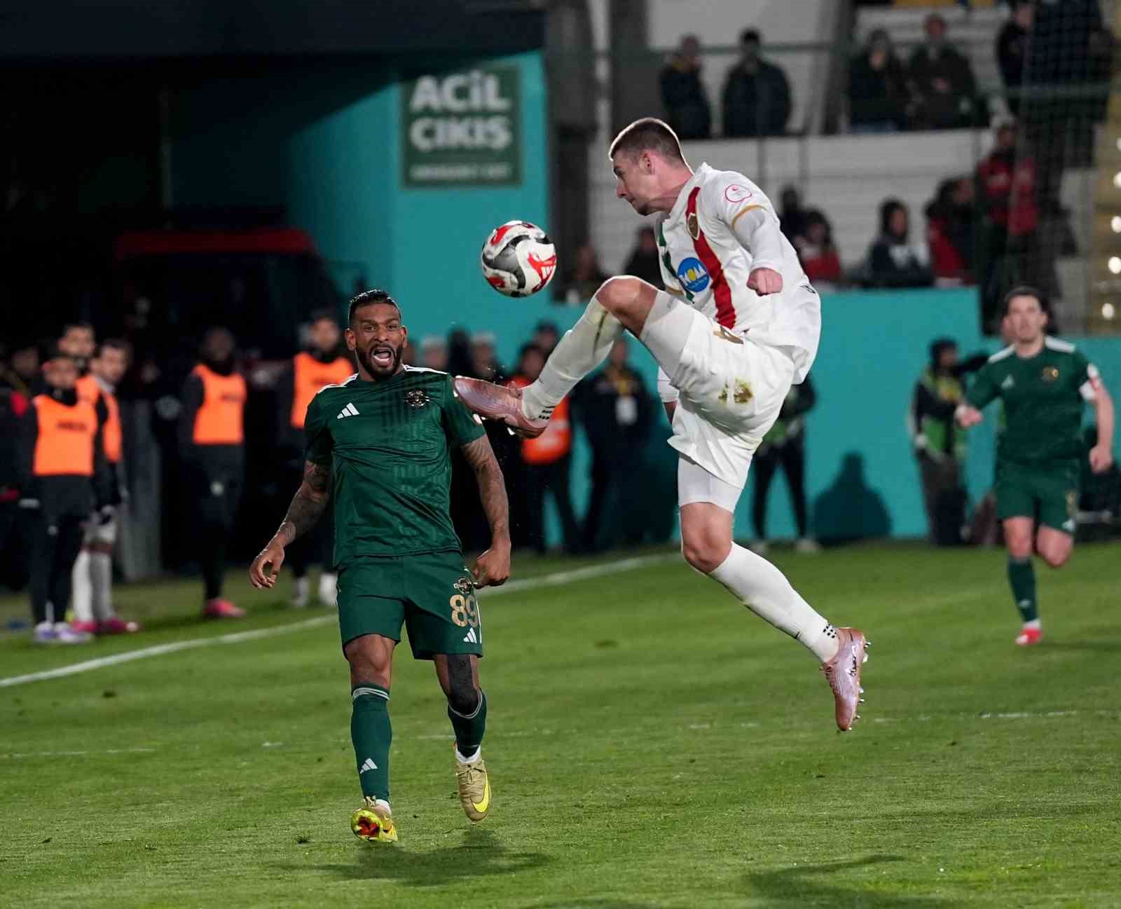 Trendyol 1. Lig: Esenler Erokspor: 1 - Amed Sportif Faaliyetler: 1
