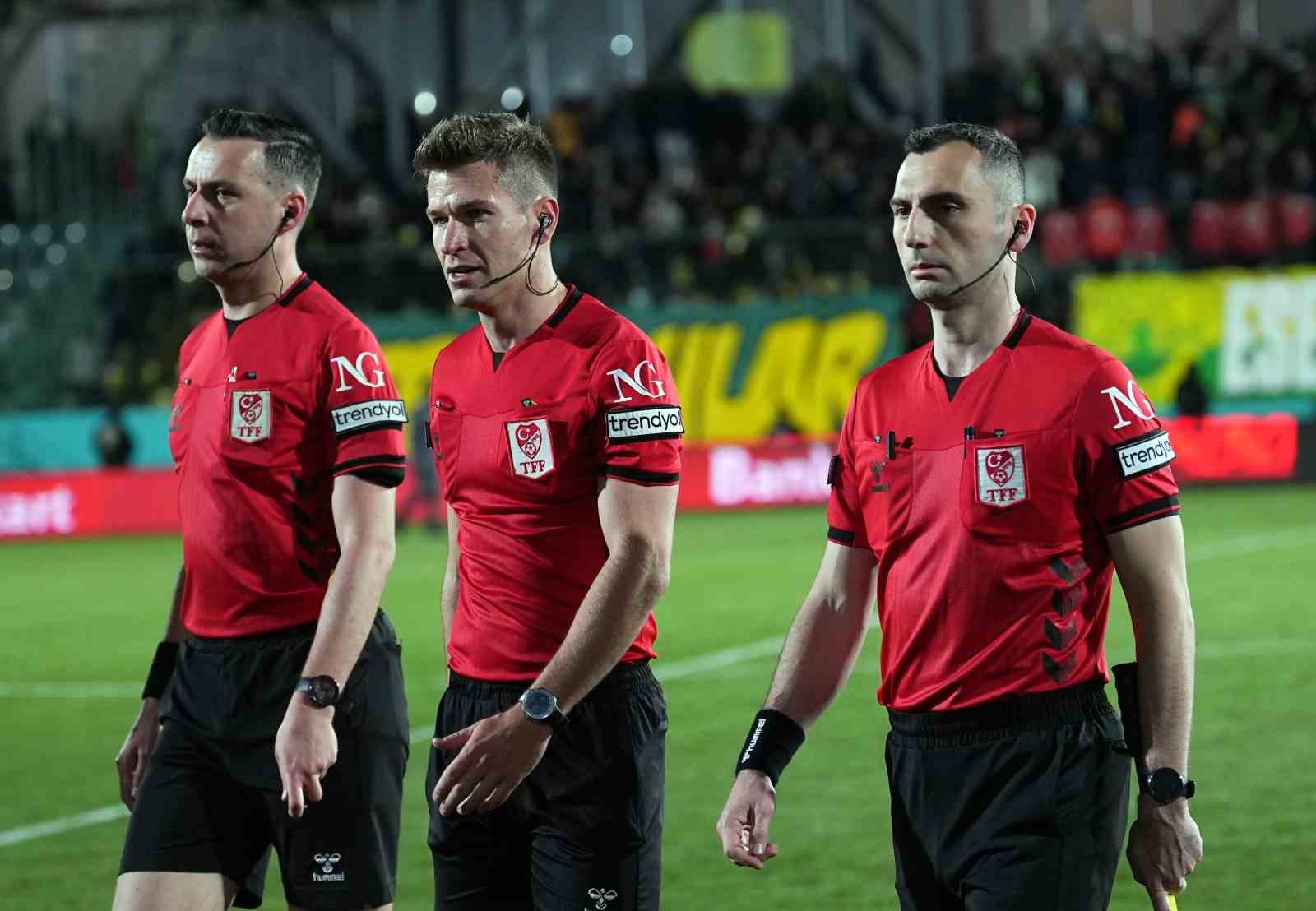 Trendyol 1. Lig: Esenler Erokspor: 1 - Amed Sportif Faaliyetler: 1
