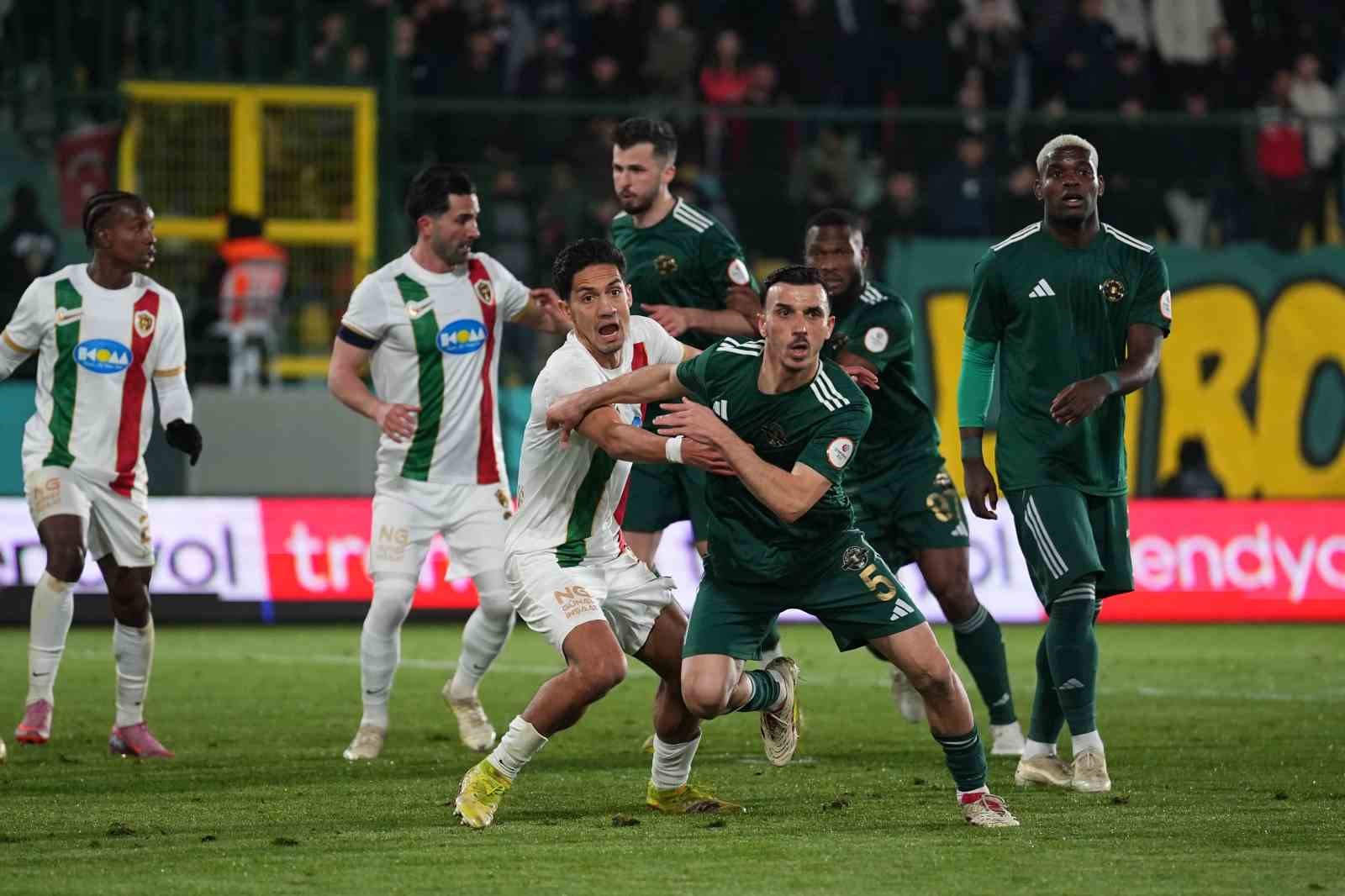 Trendyol 1. Lig: Esenler Erokspor: 1 - Amed Sportif Faaliyetler: 1
