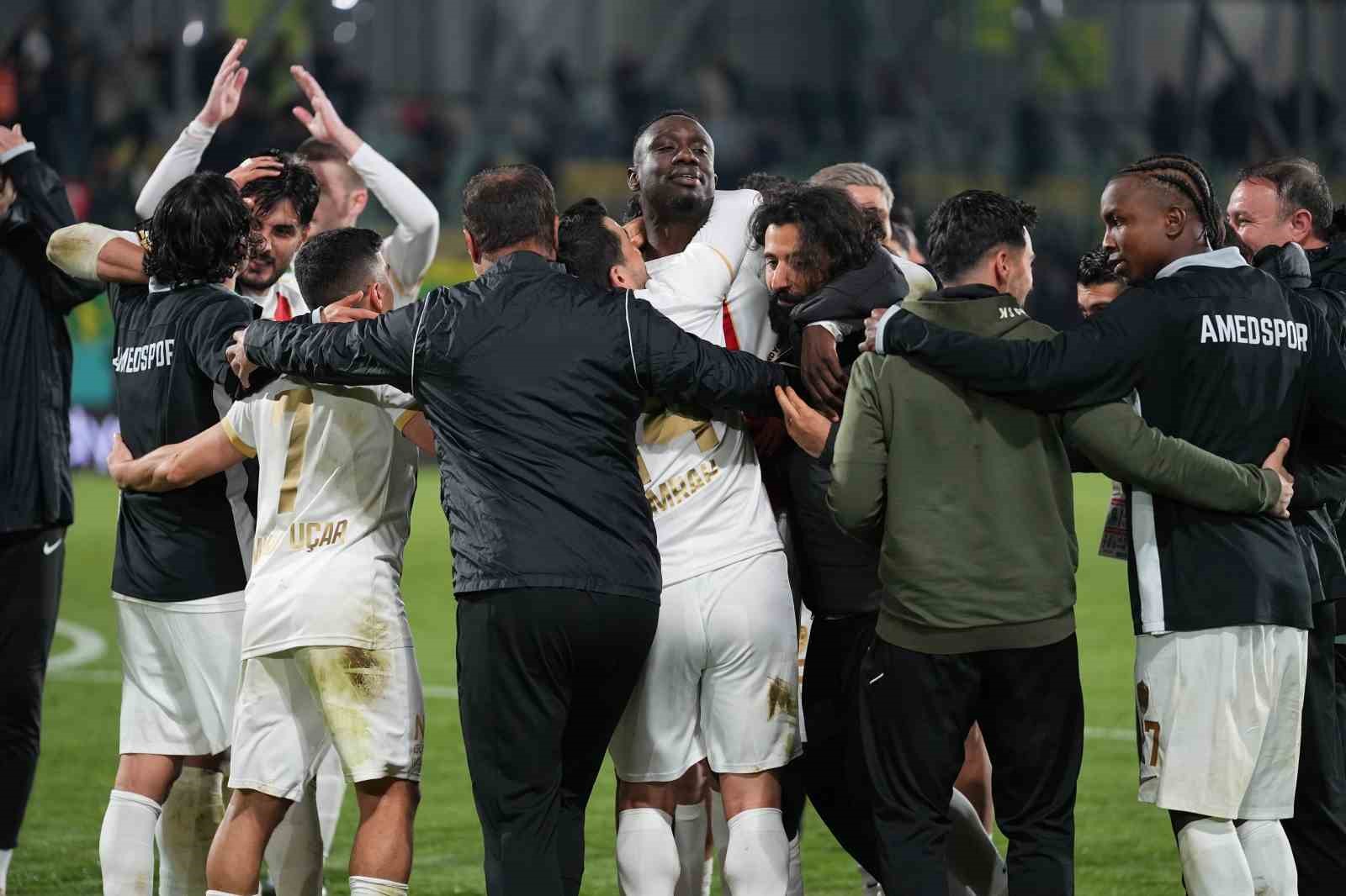 Trendyol 1. Lig: Esenler Erokspor: 1 - Amed Sportif Faaliyetler: 1
