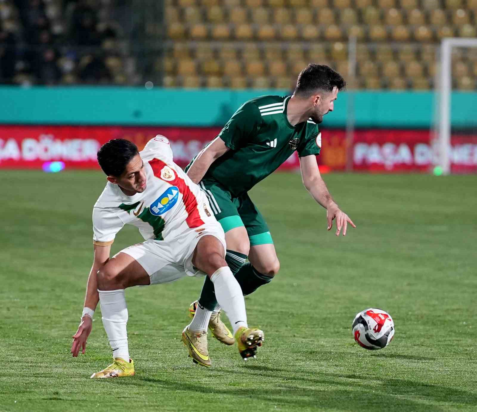 Trendyol 1. Lig: Esenler Erokspor: 1 - Amed Sportif Faaliyetler: 1
