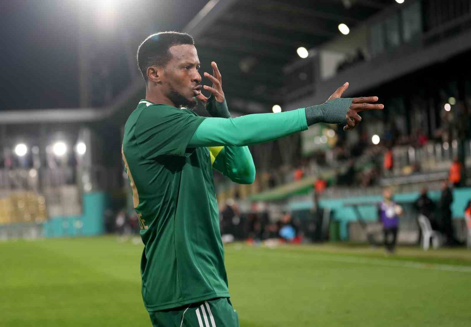 Trendyol 1. Lig: Esenler Erokspor: 1 - Bandırmaspor: 1
