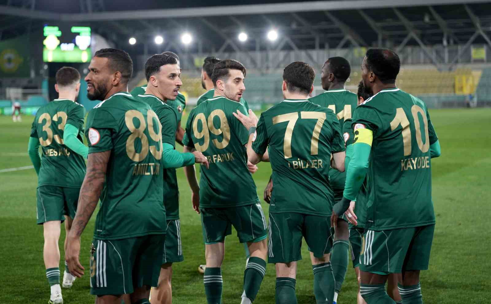 Trendyol 1. Lig: Esenler Erokspor: 1 - Bandırmaspor: 1
