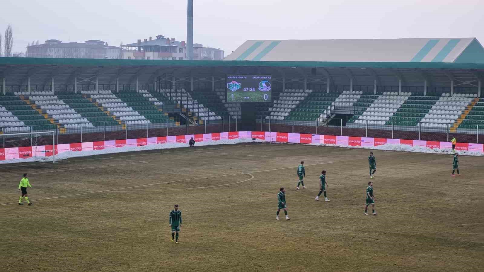 Trendyol 1. Lig: Iğdır FK: 1 - Sakaryaspor: 0
