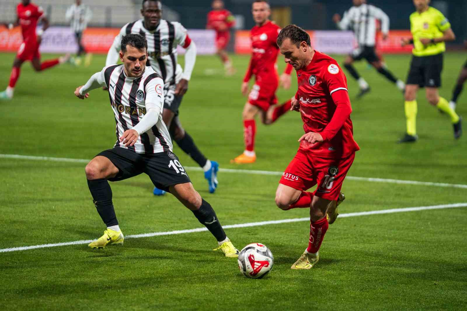 Trendyol 1. Lig: Manisa FK: 0 - Çorum FK: 1
