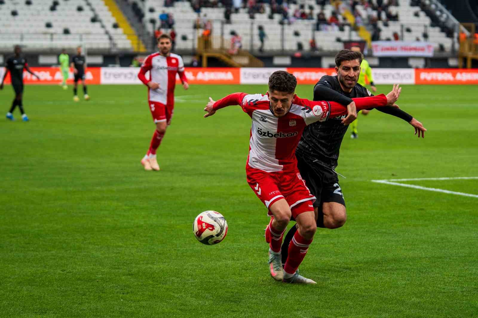 Trendyol 1. Lig: Manisa FK: 0 - Sivasspor: 1
