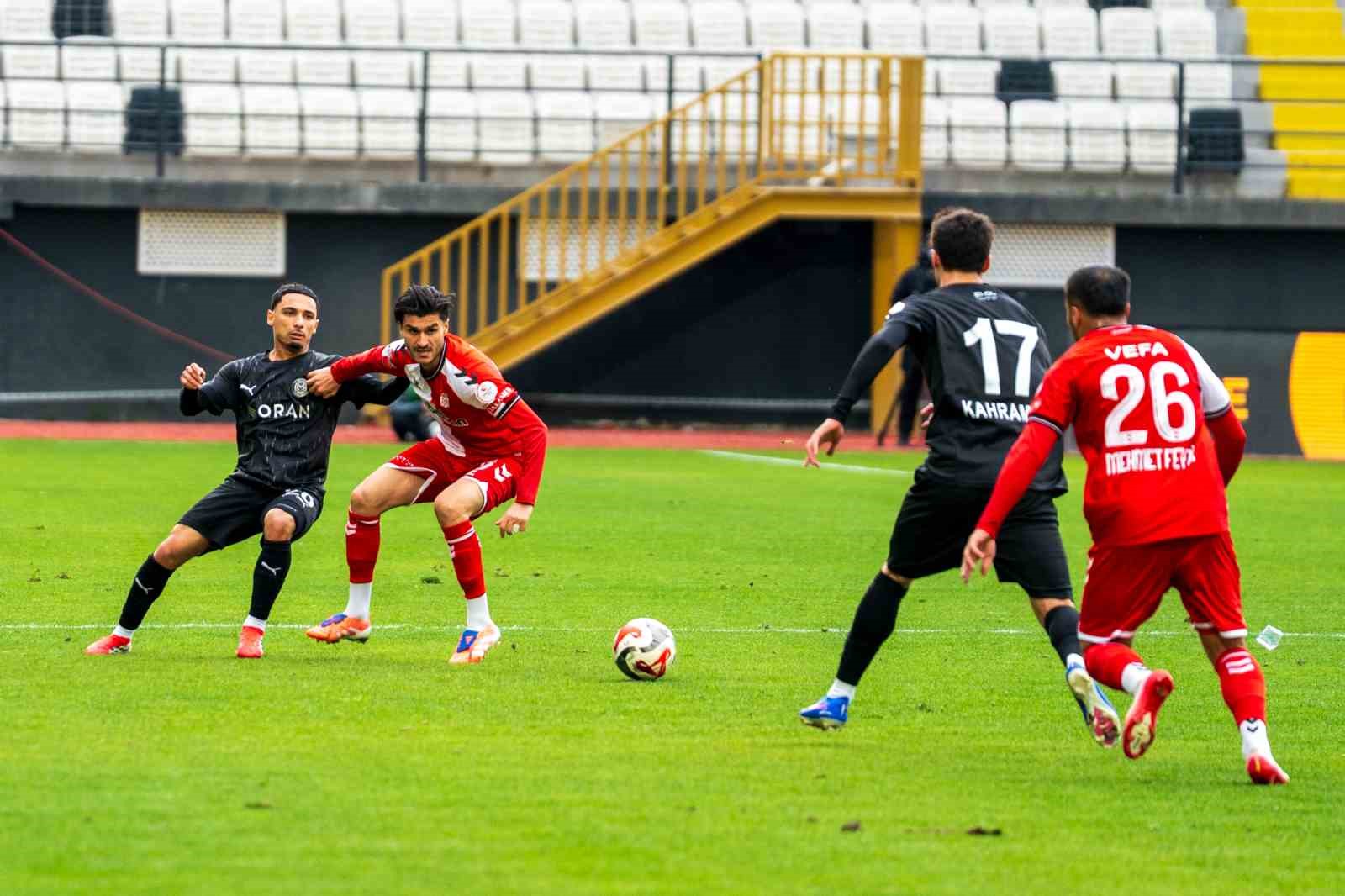 Trendyol 1. Lig: Manisa FK: 0 - Sivasspor: 1
