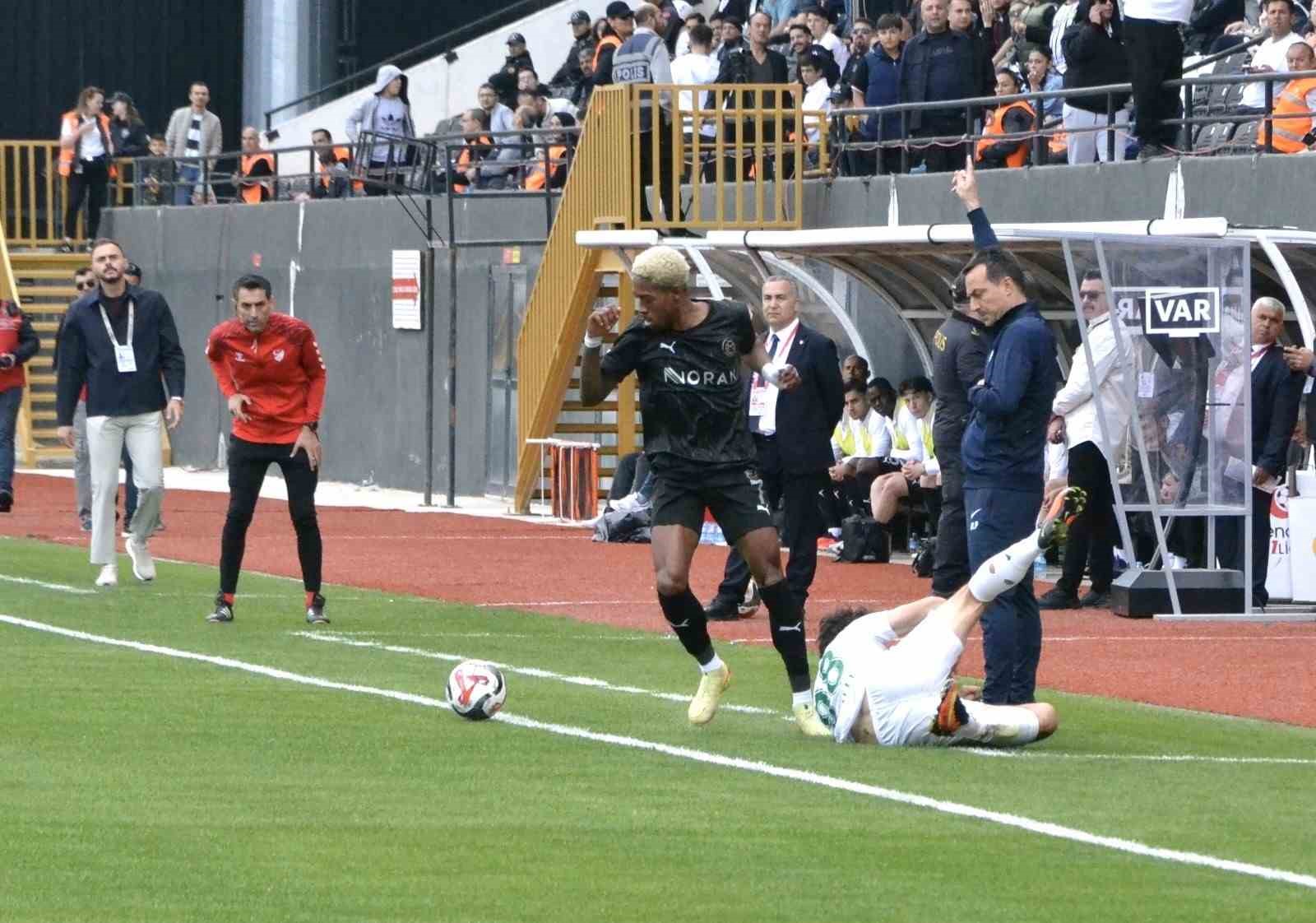 Trendyol 1. Lig: Manisa FK: 1 - Serik Spor: 0
