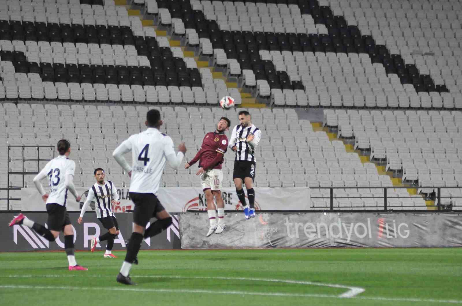 Trendyol 1. Lig: Manisa FK: 3 - Bandırmaspor: 2
