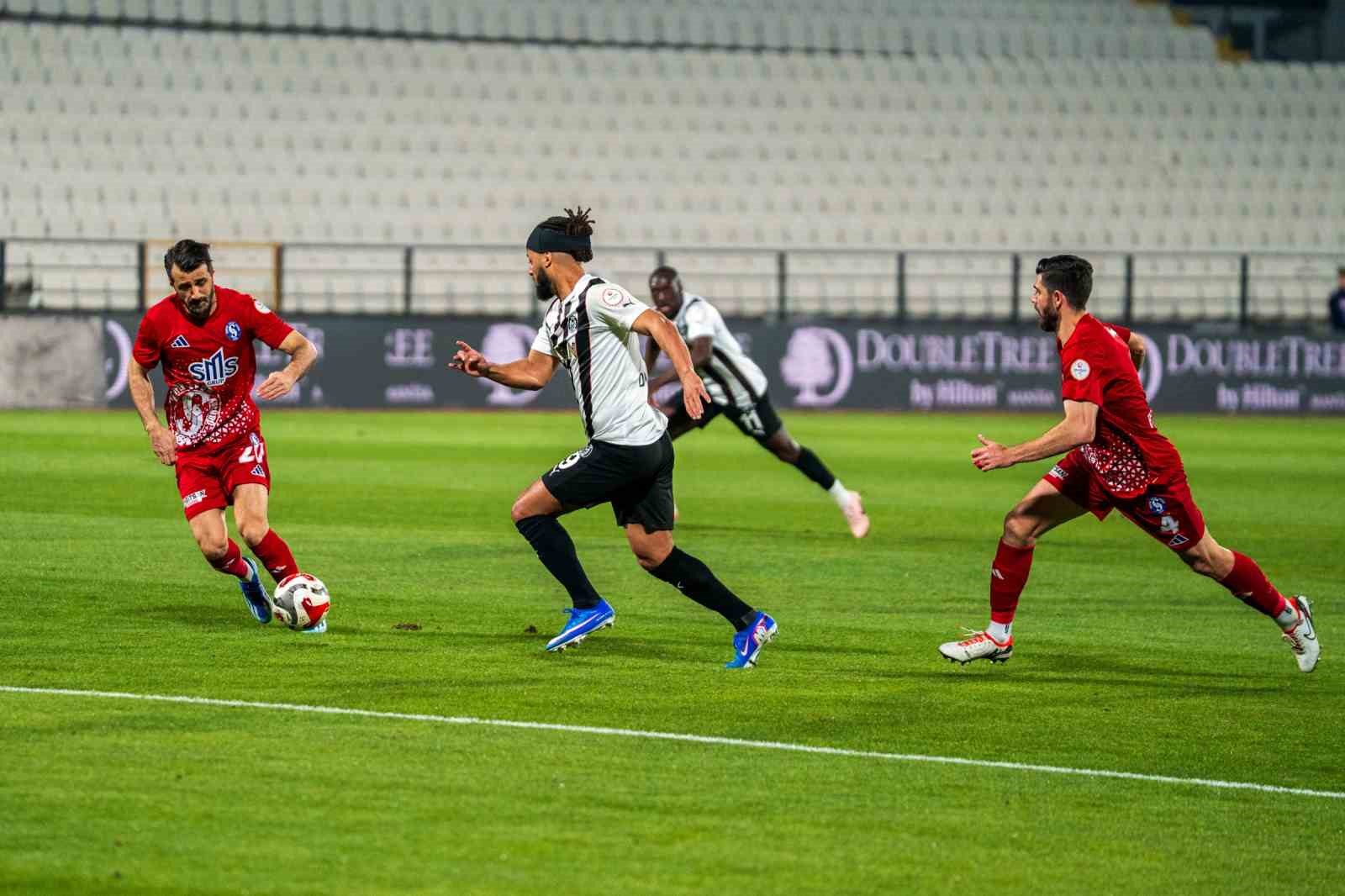 Trendyol 1. Lig: Manisa FK: 3 - Sarıyer: 0
