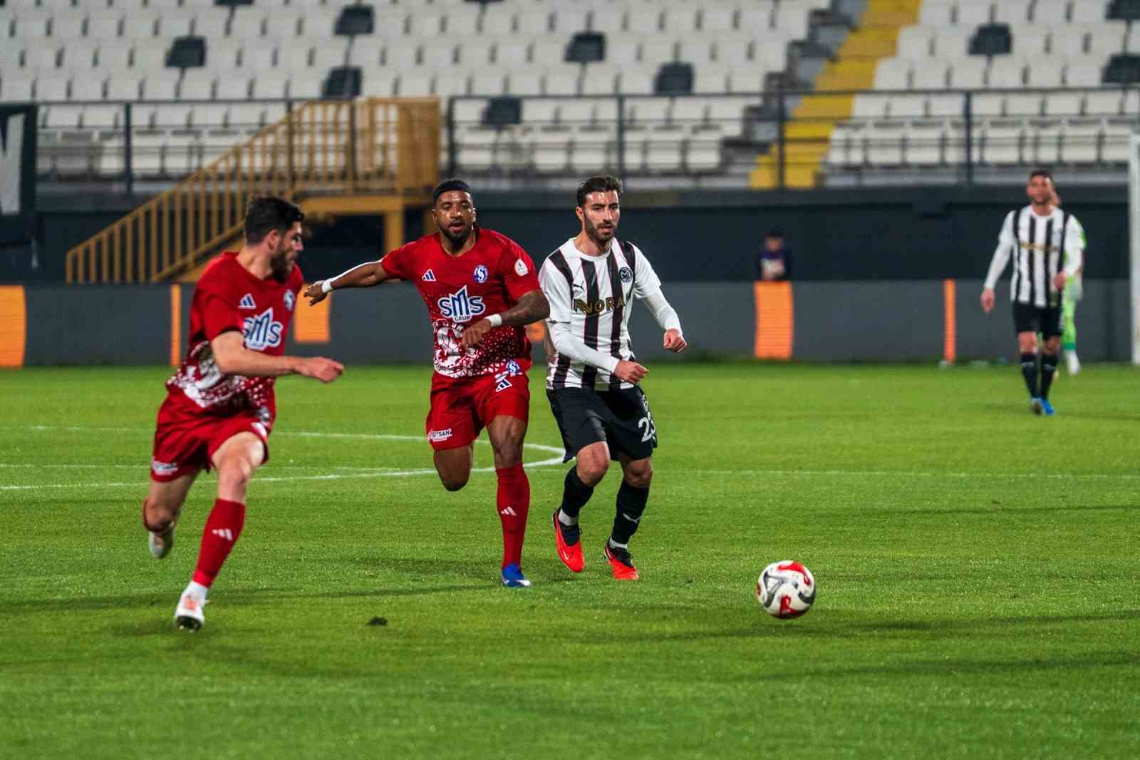 Trendyol 1. Lig: Manisa FK: 3 - Sarıyer: 0
