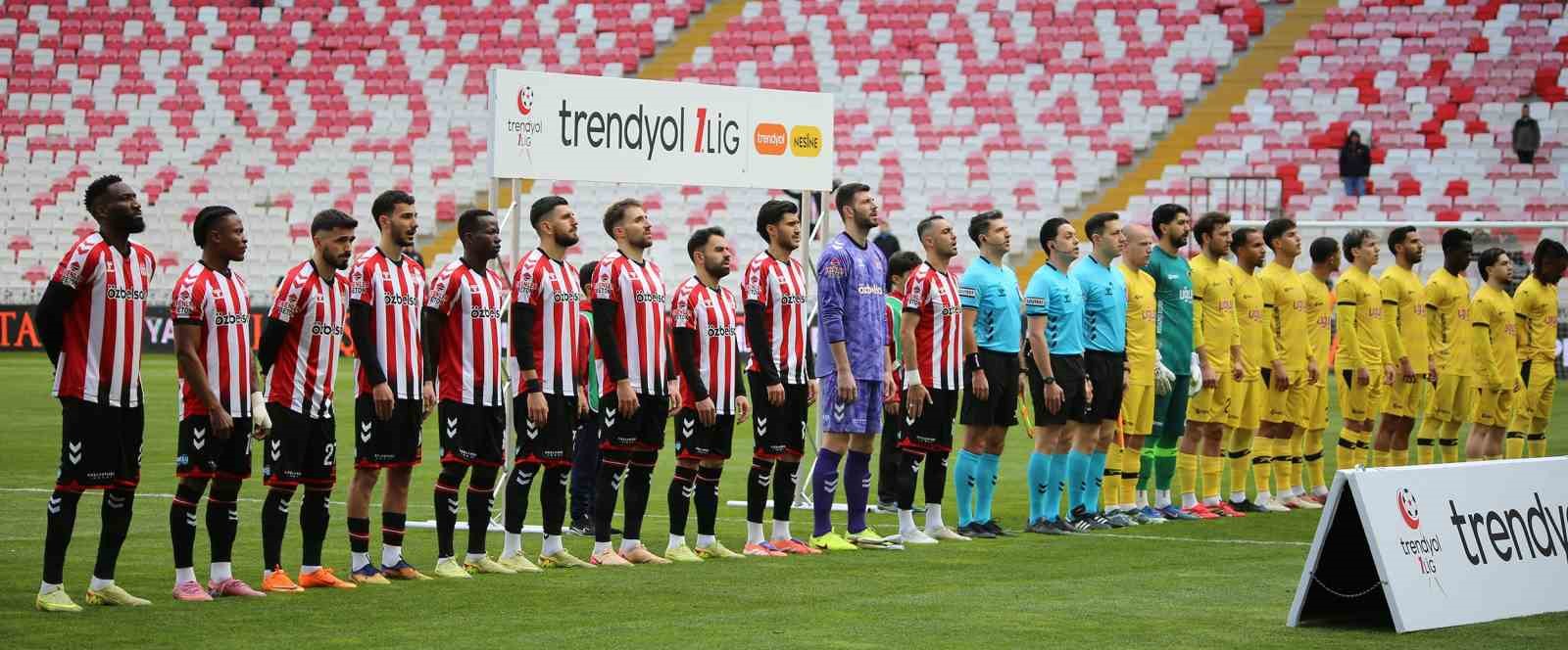 Trendyol 1. Lig: Özbelsan Sivasspor: 1 - İstanbulspor: 3
