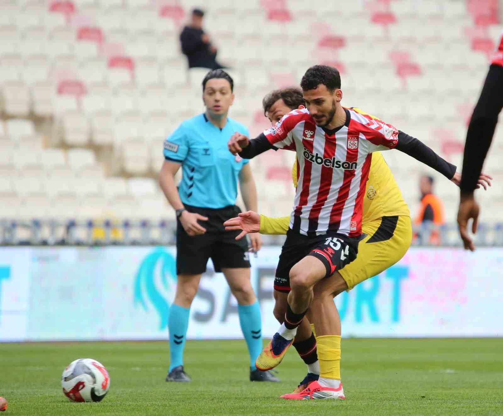 Trendyol 1. Lig: Özbelsan Sivasspor: 1 - İstanbulspor: 3
