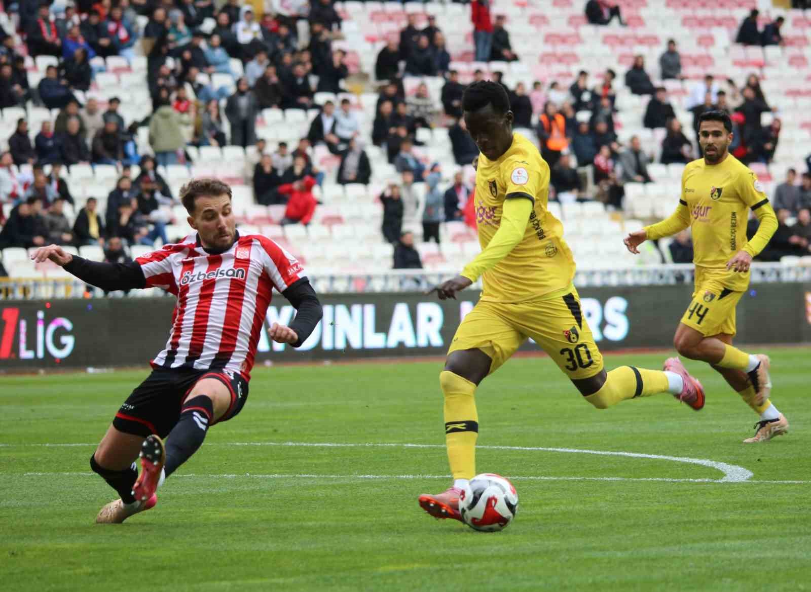 Trendyol 1. Lig: Özbelsan Sivasspor: 1 - İstanbulspor: 3
