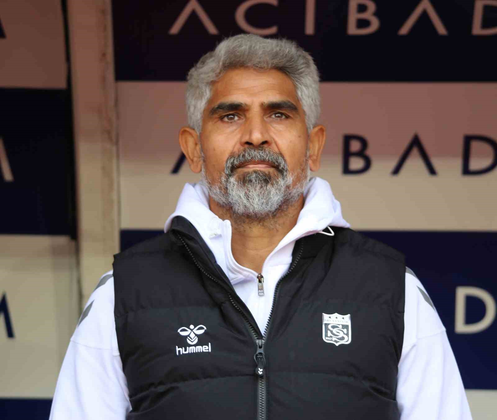 Trendyol 1. Lig: Özbelsan Sivasspor: 3 - Vanspor FK: 3
Trendyol 1. Lig: Özbelsan Sivasspor: 3 - Vanspor FK: 3