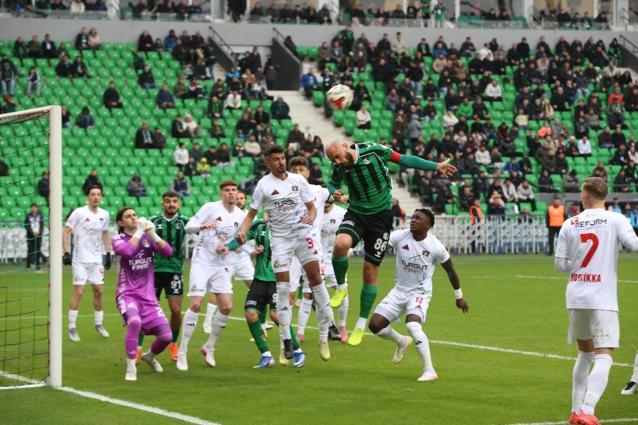 Trendyol 1. Lig: Sakaryaspor: 2 - Vanspor FK: 1
