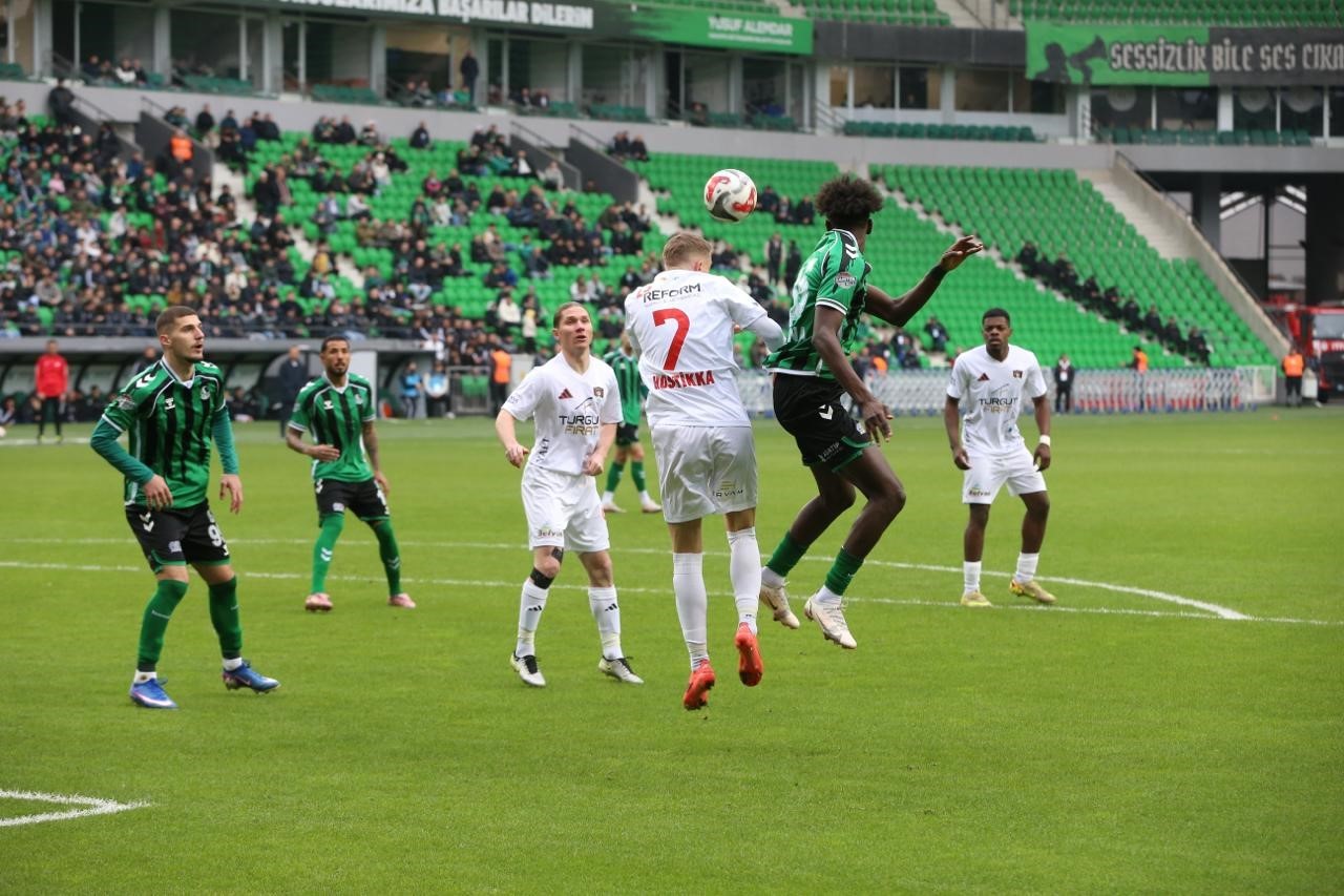 Trendyol 1. Lig: Sakaryaspor: 2 - Vanspor FK: 1
