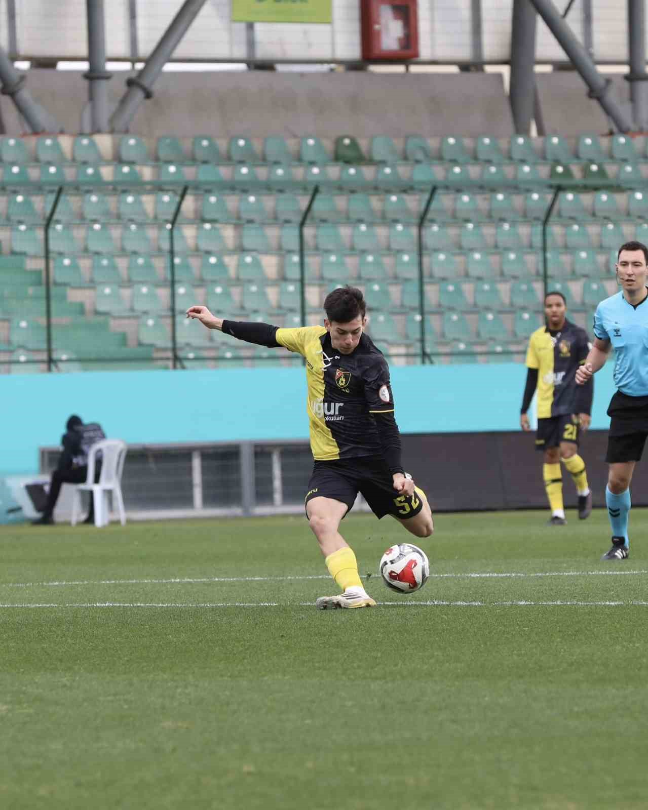 Trendyol 1. Lig: Serikspor: 0 - İstanbulspor: 3
