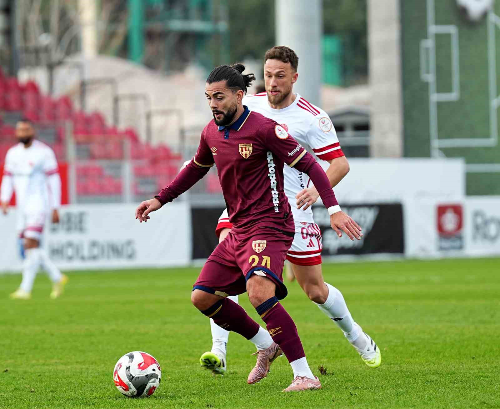 Trendyol 1. Lig: Ümraniyespor: 1 - Bandırmaspor: 2
Trendyol 1. Lig: Ümraniyespor: 1 - Bandırmaspor: 2