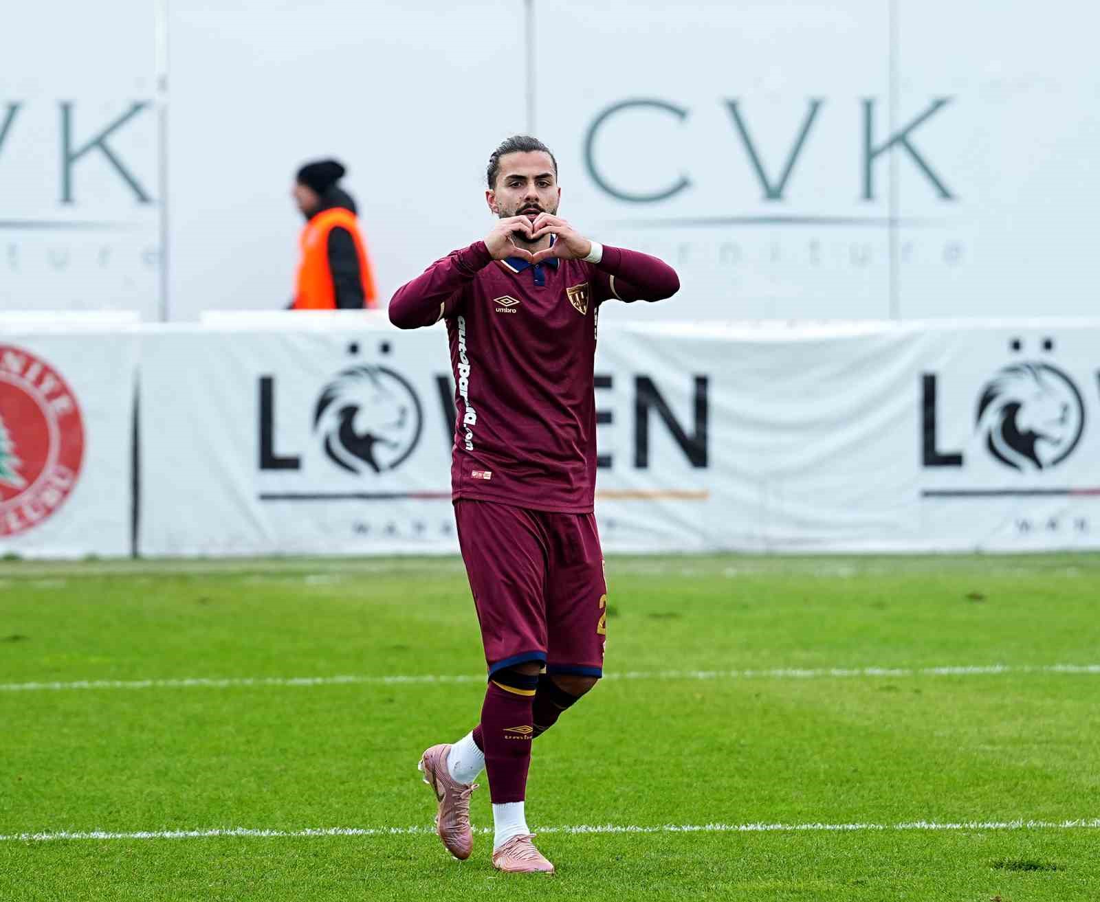 Trendyol 1. Lig: Ümraniyespor: 1 - Bandırmaspor: 2
Trendyol 1. Lig: Ümraniyespor: 1 - Bandırmaspor: 2