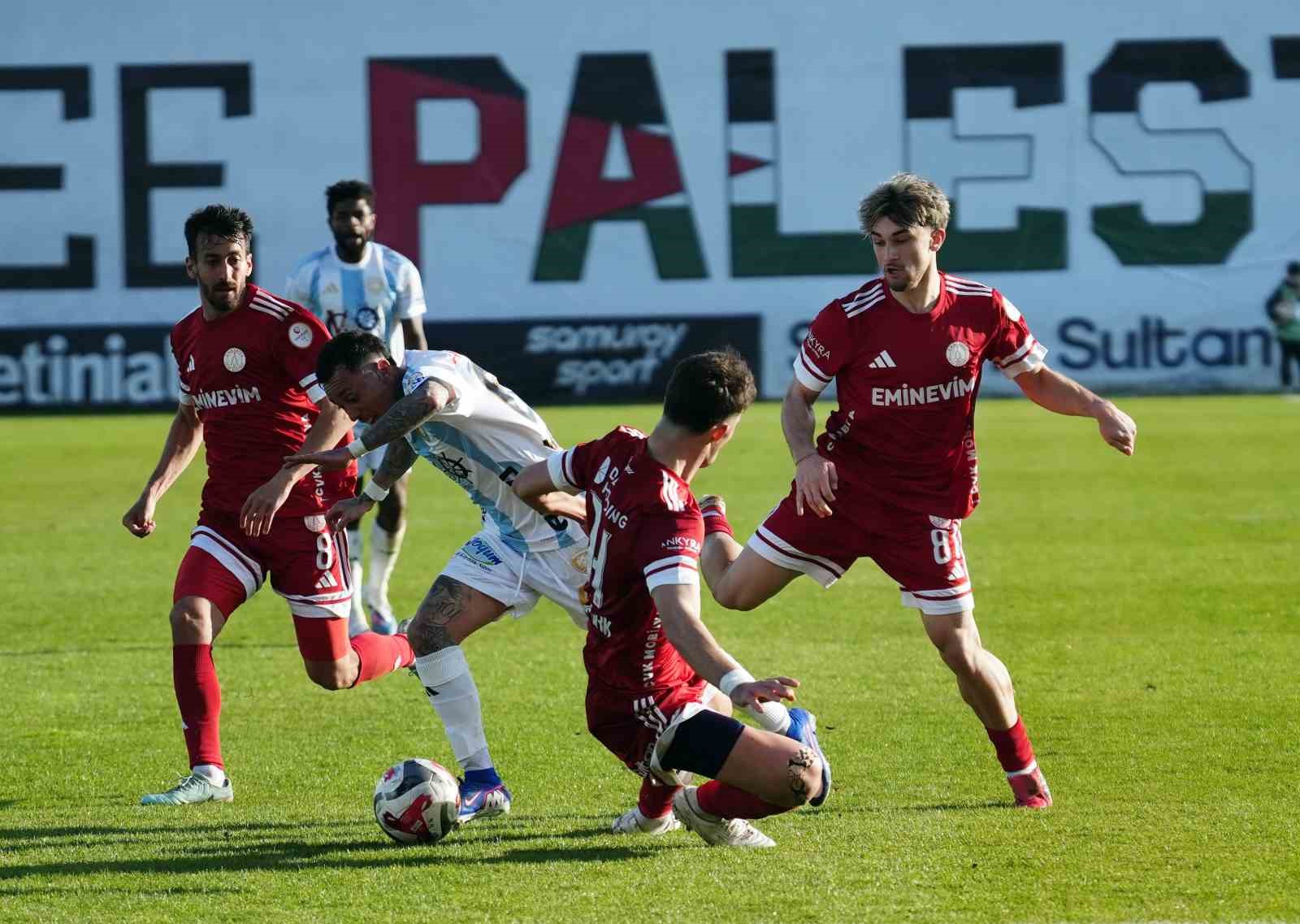 Trendyol 1. Lig: Ümraniyespor: 3 - Erzurumspor FK: 1
