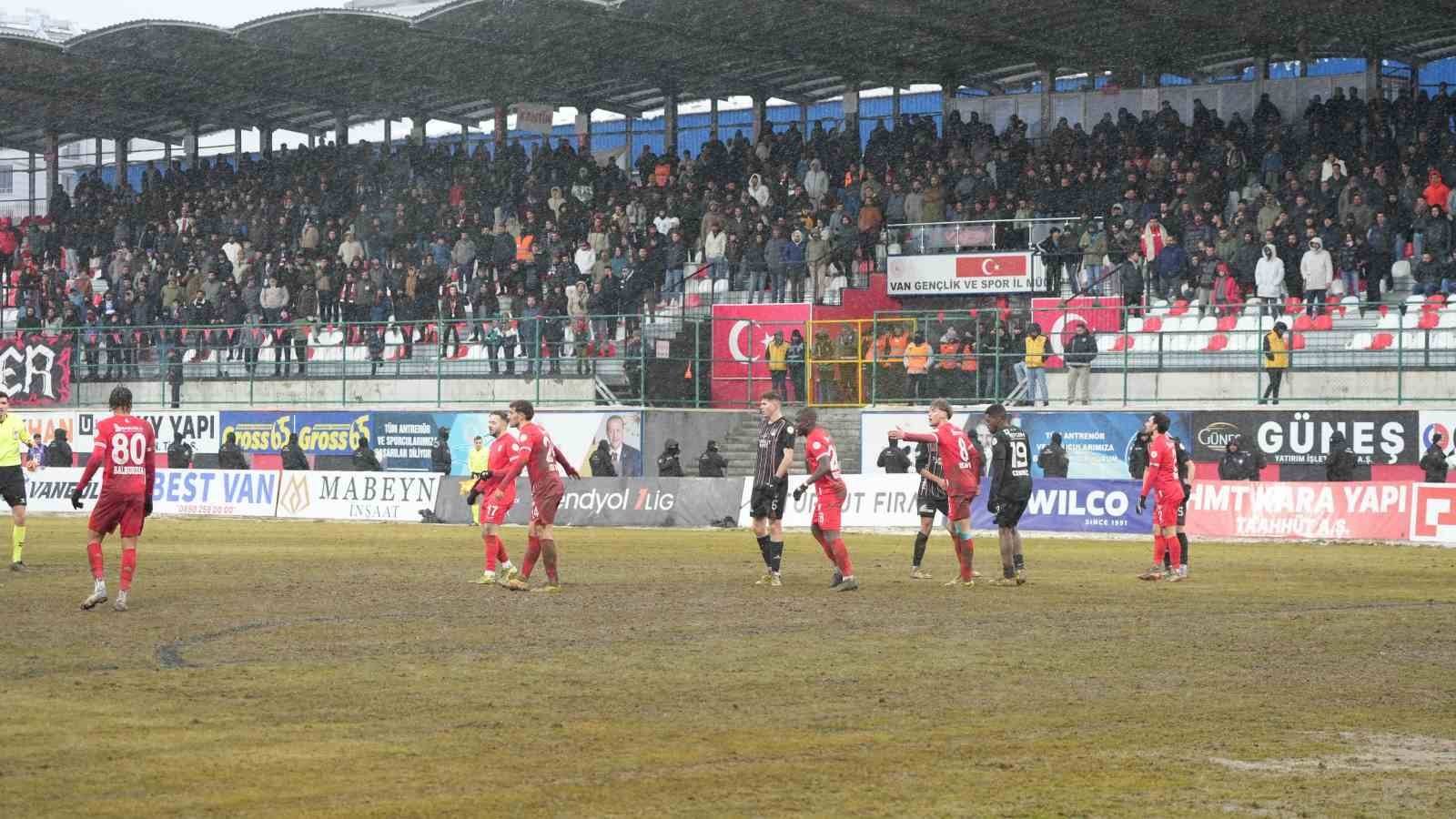 Trendyol 1. Lig: Vanspor FK: 0 - Boluspor: 1
Trendyol 1. Lig: Vanspor FK: 0 - Boluspor: 1