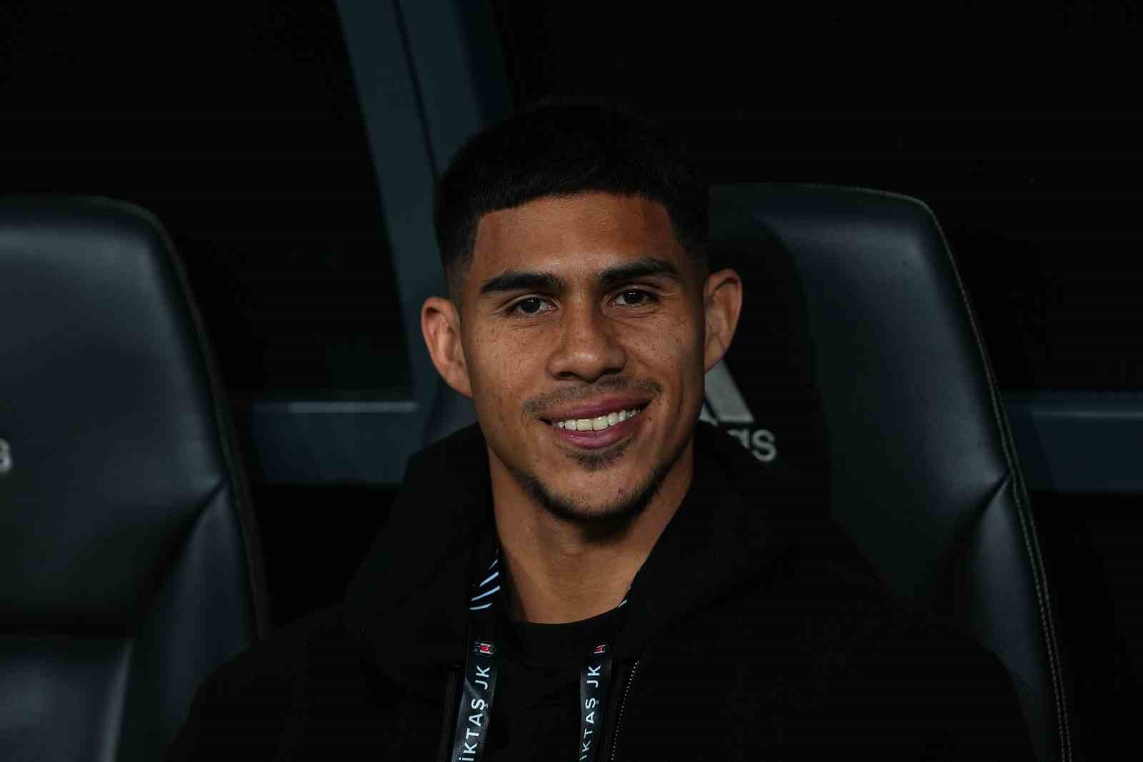 Trendyol Süper Lig: Beşiktaş: 0 - Corendon Alanyaspor: 1 (Maç devam ediyor)
