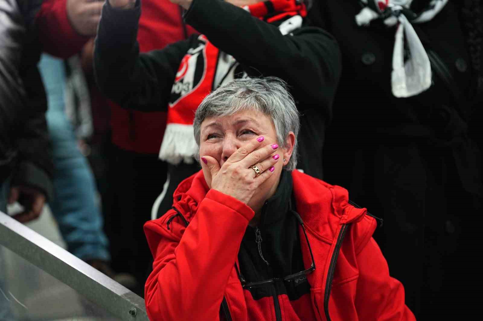 Trendyol Süper Lig: Beşiktaş: 0 - Corendon Alanyaspor: 1 (Maç devam ediyor)
