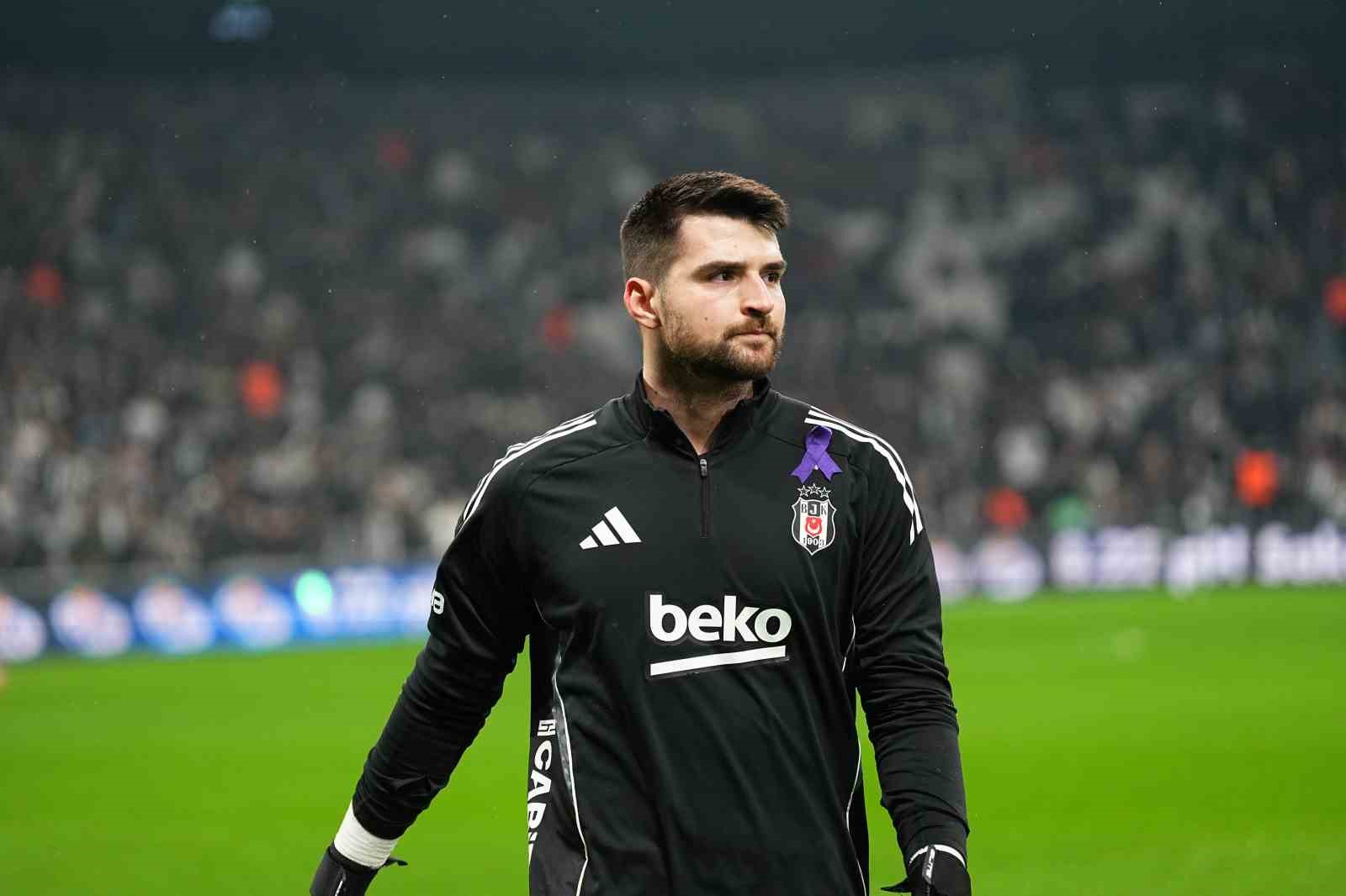 Trendyol Süper Lig: Beşiktaş: 0 - Corendon Alanyaspor: 1 (Maç devam ediyor)
