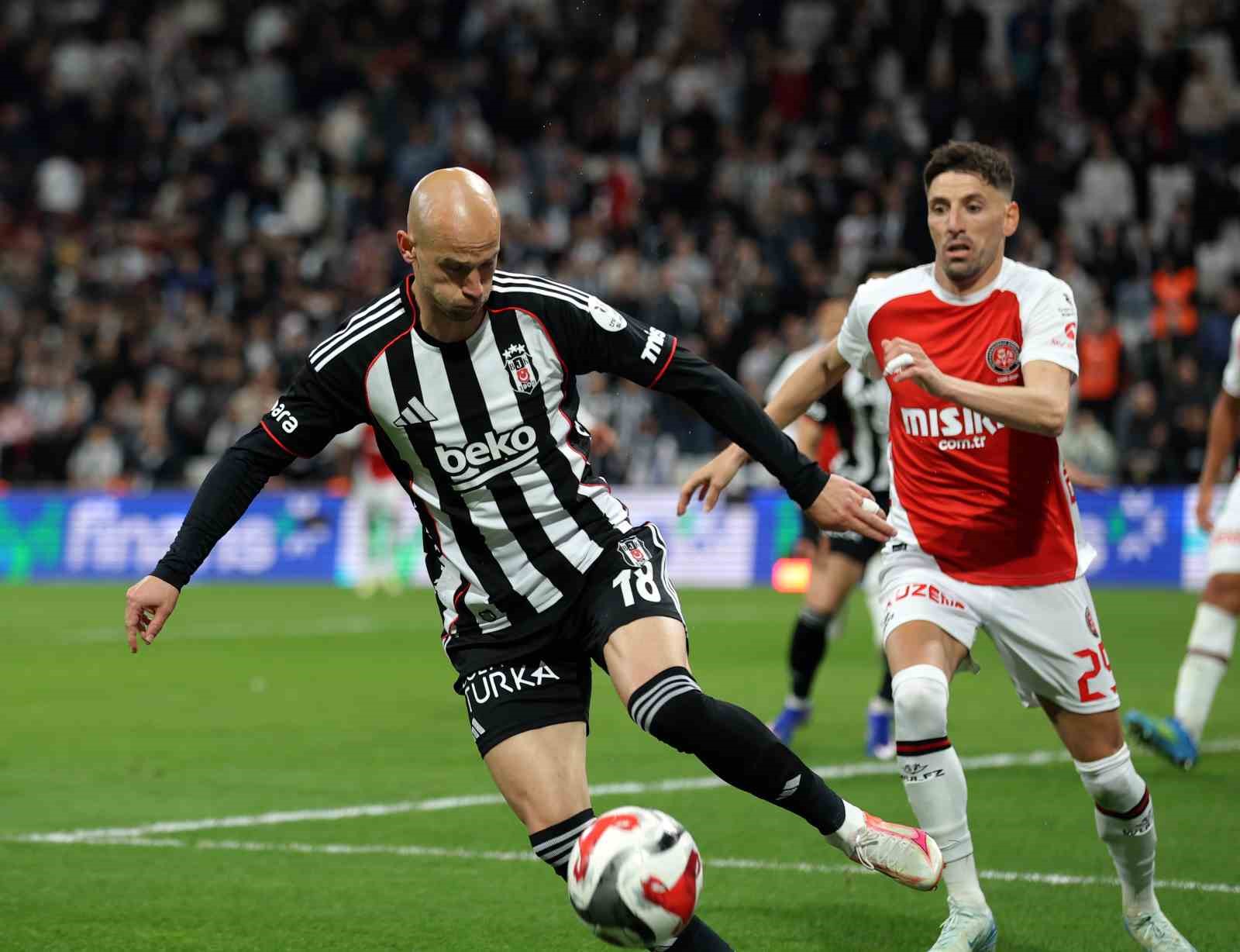 Trendyol Süper Lig: Beşiktaş: 0 - Fatih Karagümrük: 0 (Maç sonucu)
