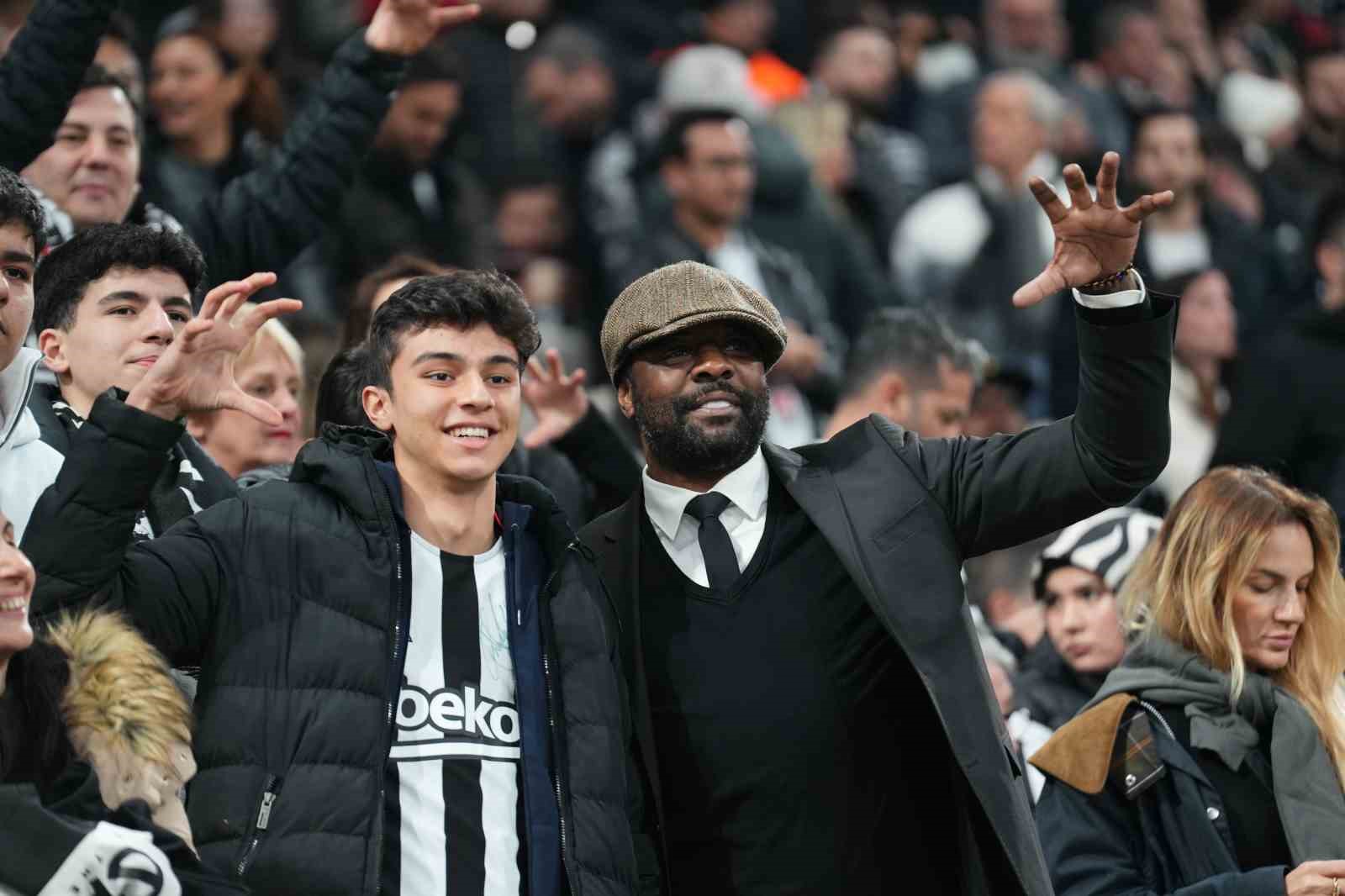 Trendyol Süper Lig: Beşiktaş: 0 - Galatasaray: 0 (Maç devam ediyor)
