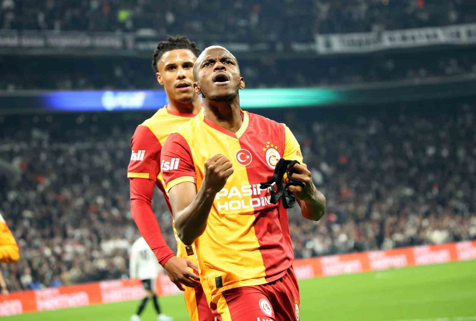 Trendyol Süper Lig: Beşiktaş: 0 - Galatasaray: 1 (İlk yarı)
