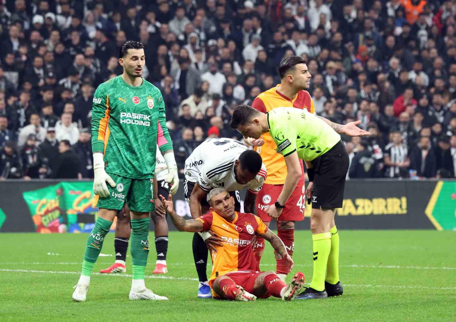 Trendyol Süper Lig: Beşiktaş: 0 - Galatasaray: 1 (Maç sonucu)
