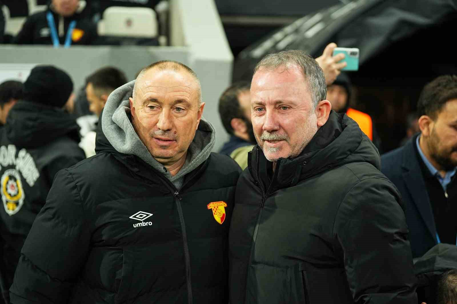 Trendyol Süper Lig: Beşiktaş: 1 - Göztepe: 0 (Maç devam ediyor)
