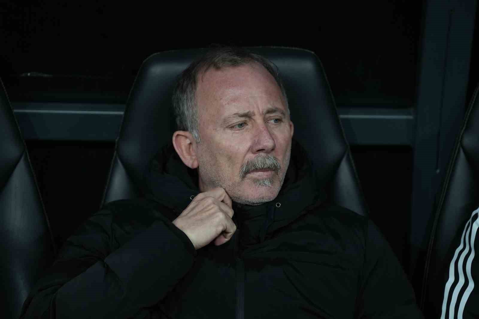 Trendyol Süper Lig: Beşiktaş: 1 - Kasımpaşa: 0 (Maç devam ediyor)
