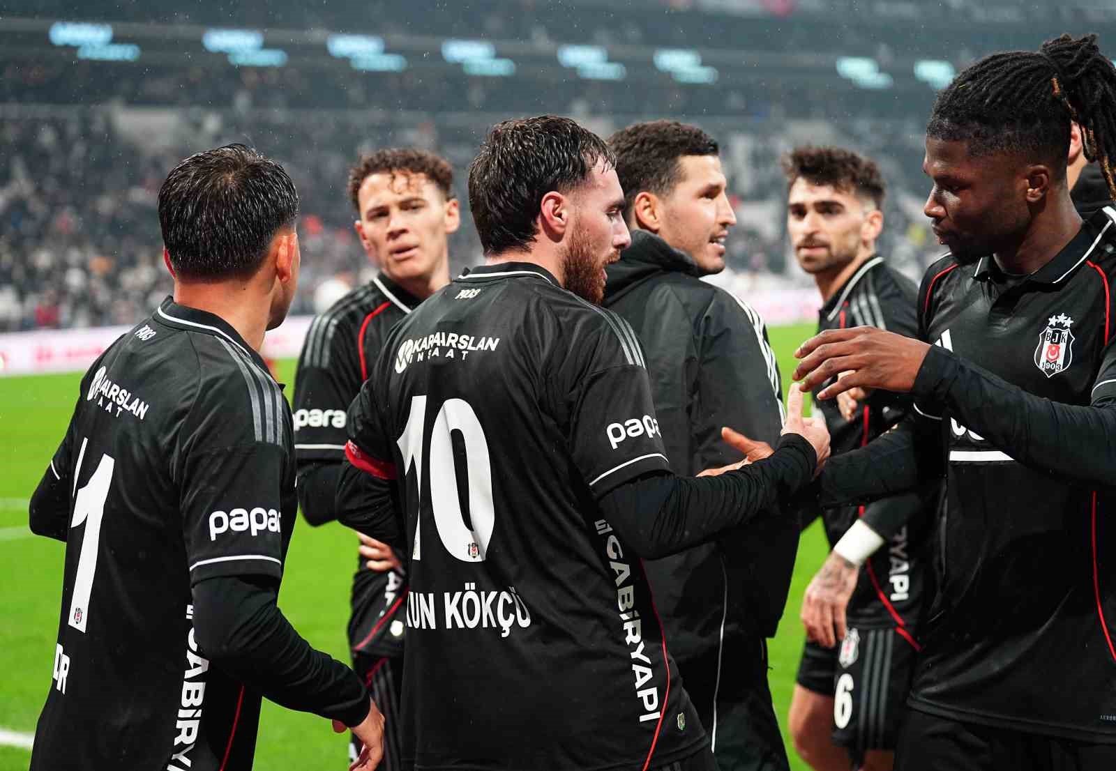 Trendyol Süper Lig: Beşiktaş: 2 - Konyaspor: 1 (Maç sonucu)
