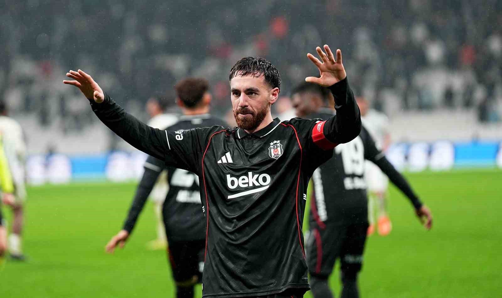 Trendyol Süper Lig: Beşiktaş: 2 - Konyaspor: 1 (Maç sonucu)
